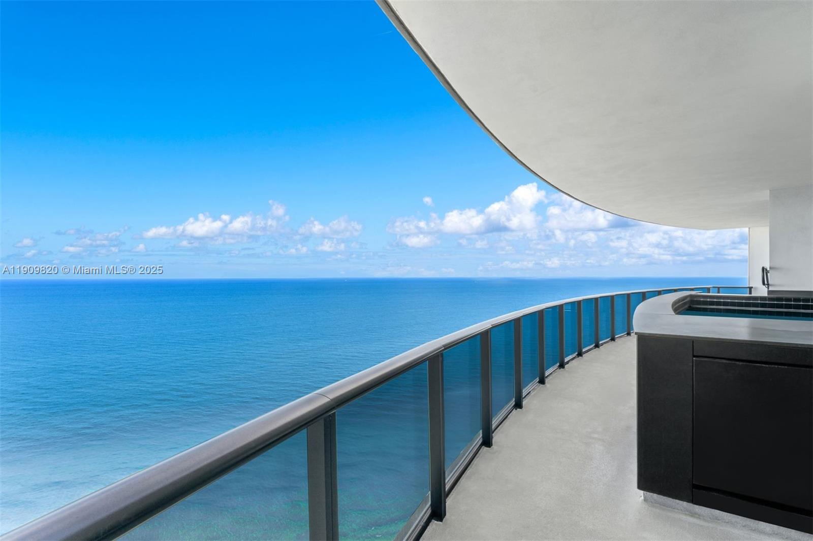 Apartamento en Venta en Sunny Isles Beach, FL