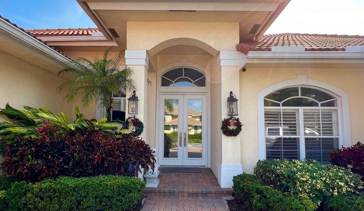 132 Thornton Drive, Palm Beach Gardens, Florida 33418
