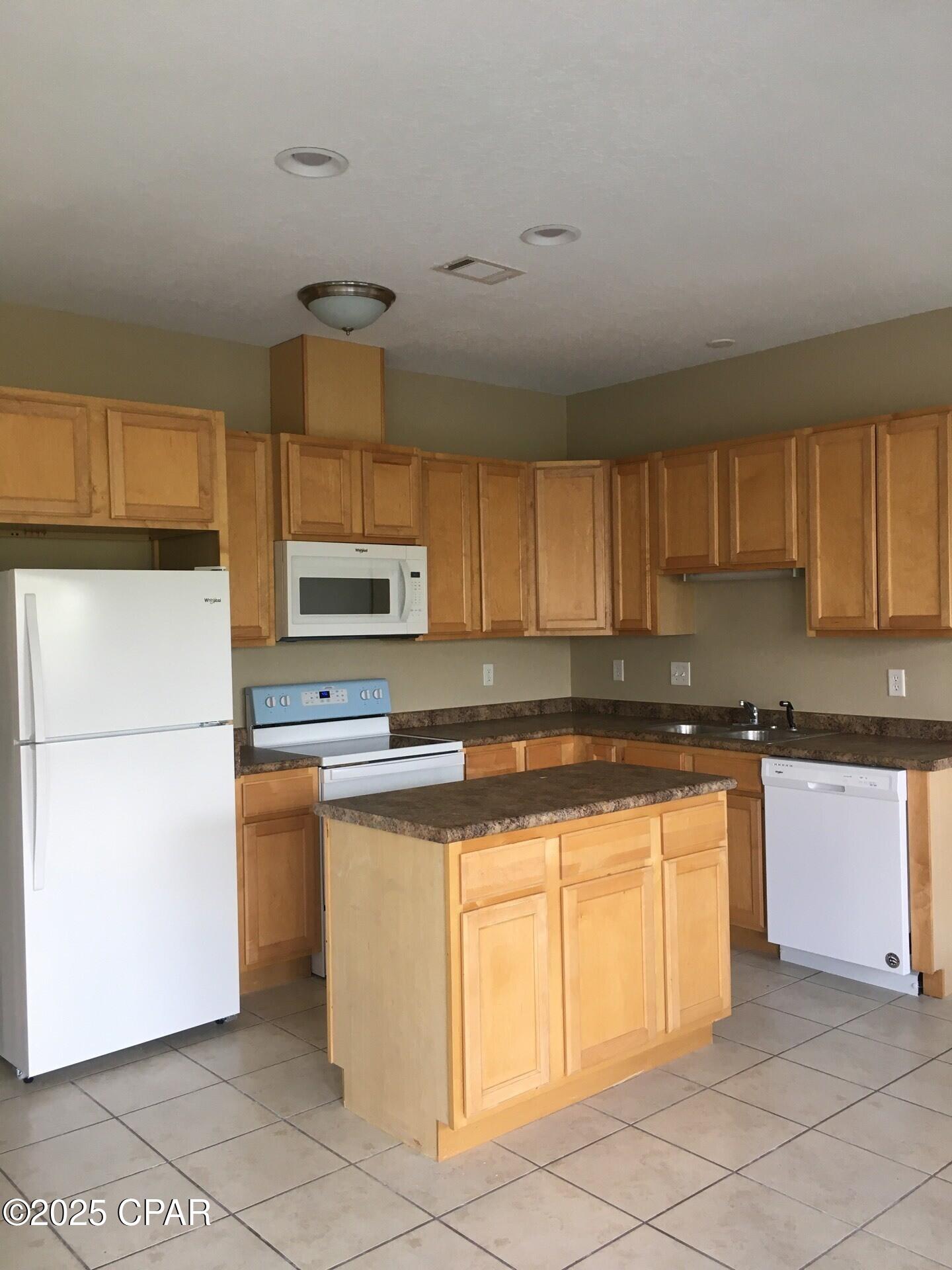 Image 5 For 405 Judy Place