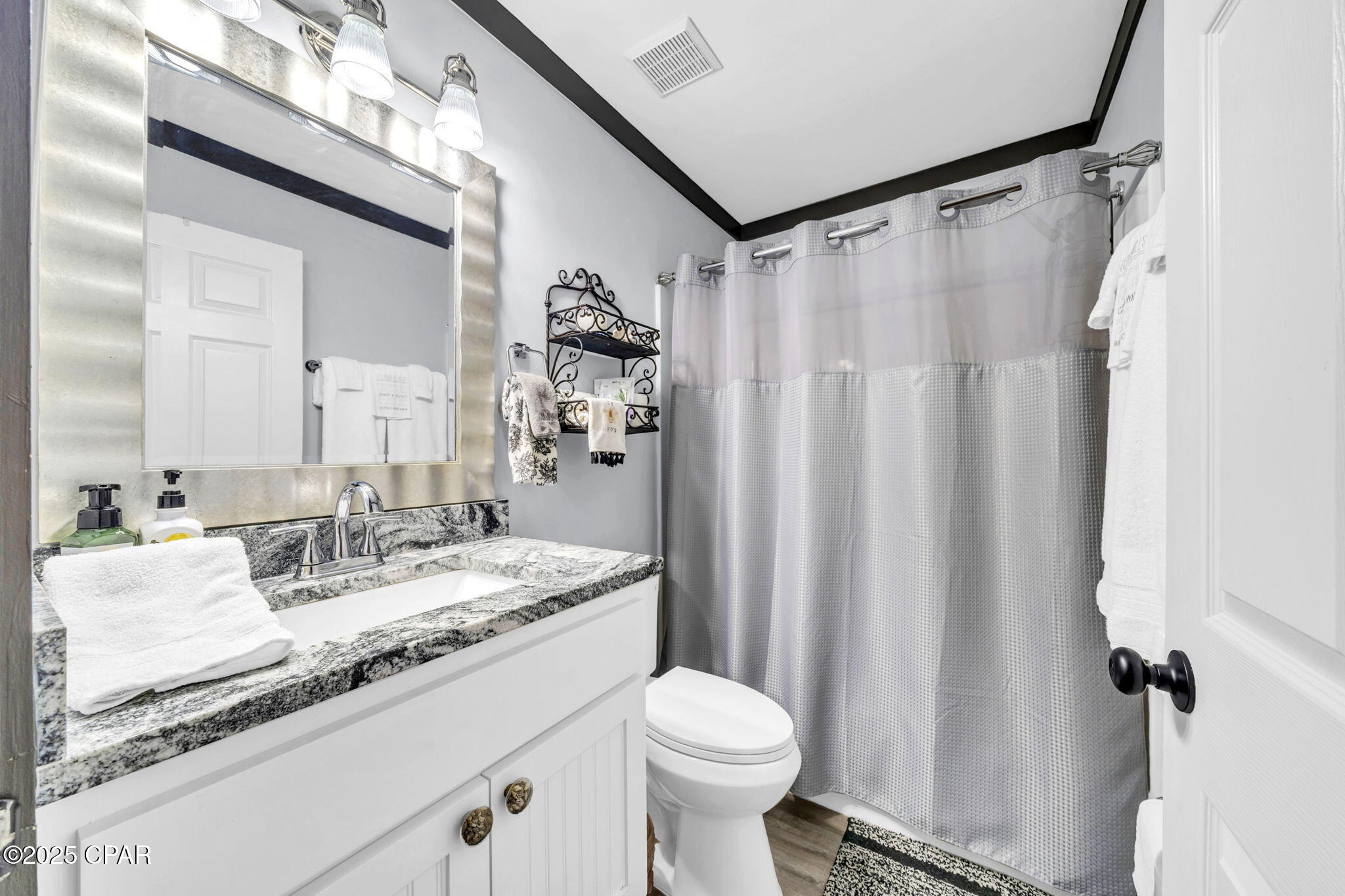 Image 12 For 17680 Front Beach Road B305