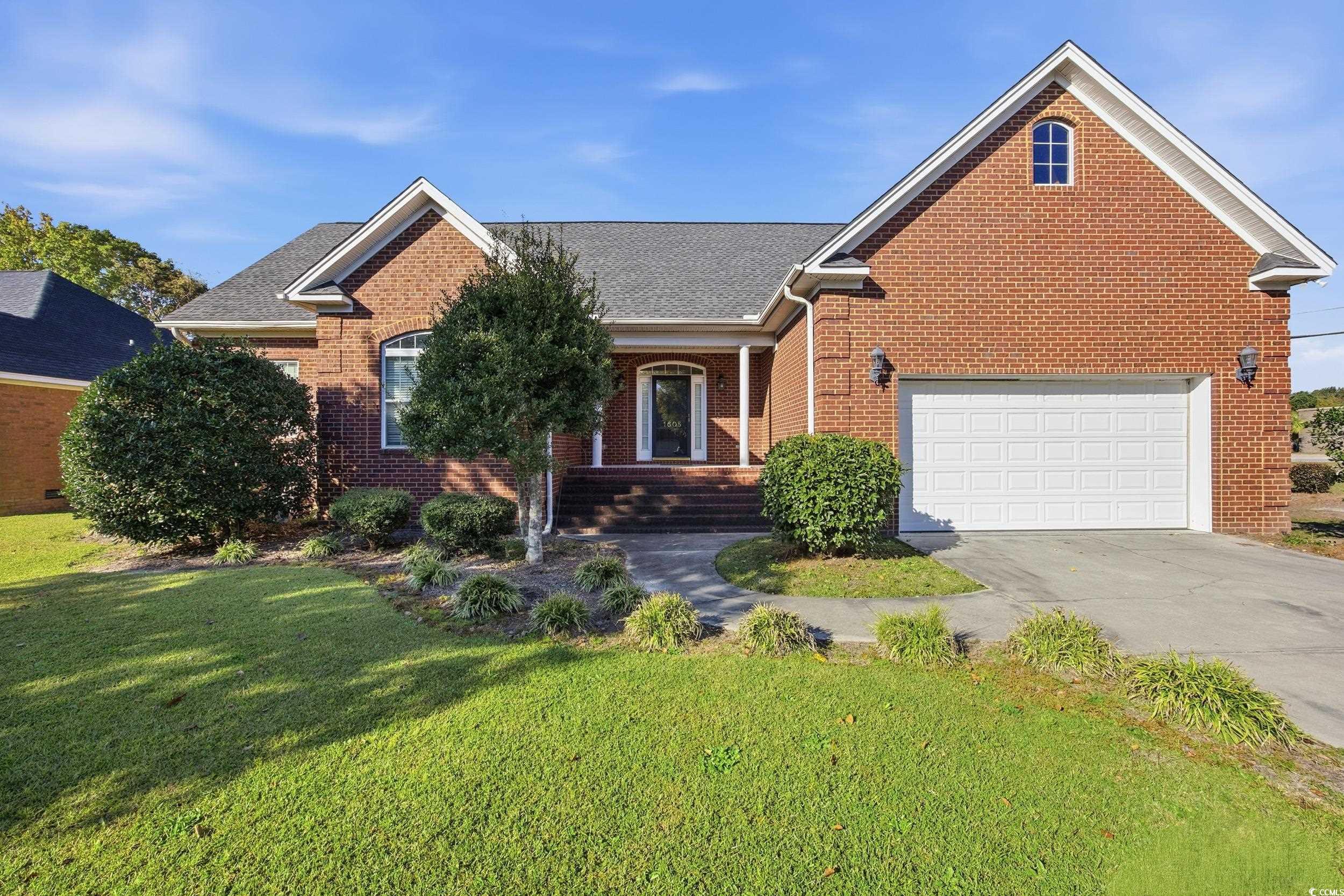 1605 Westview Dr