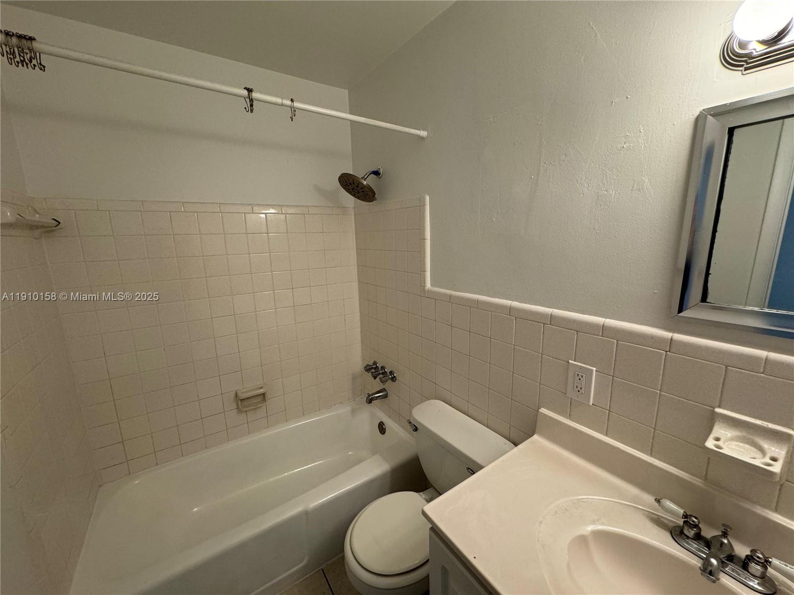 Property photo # 4