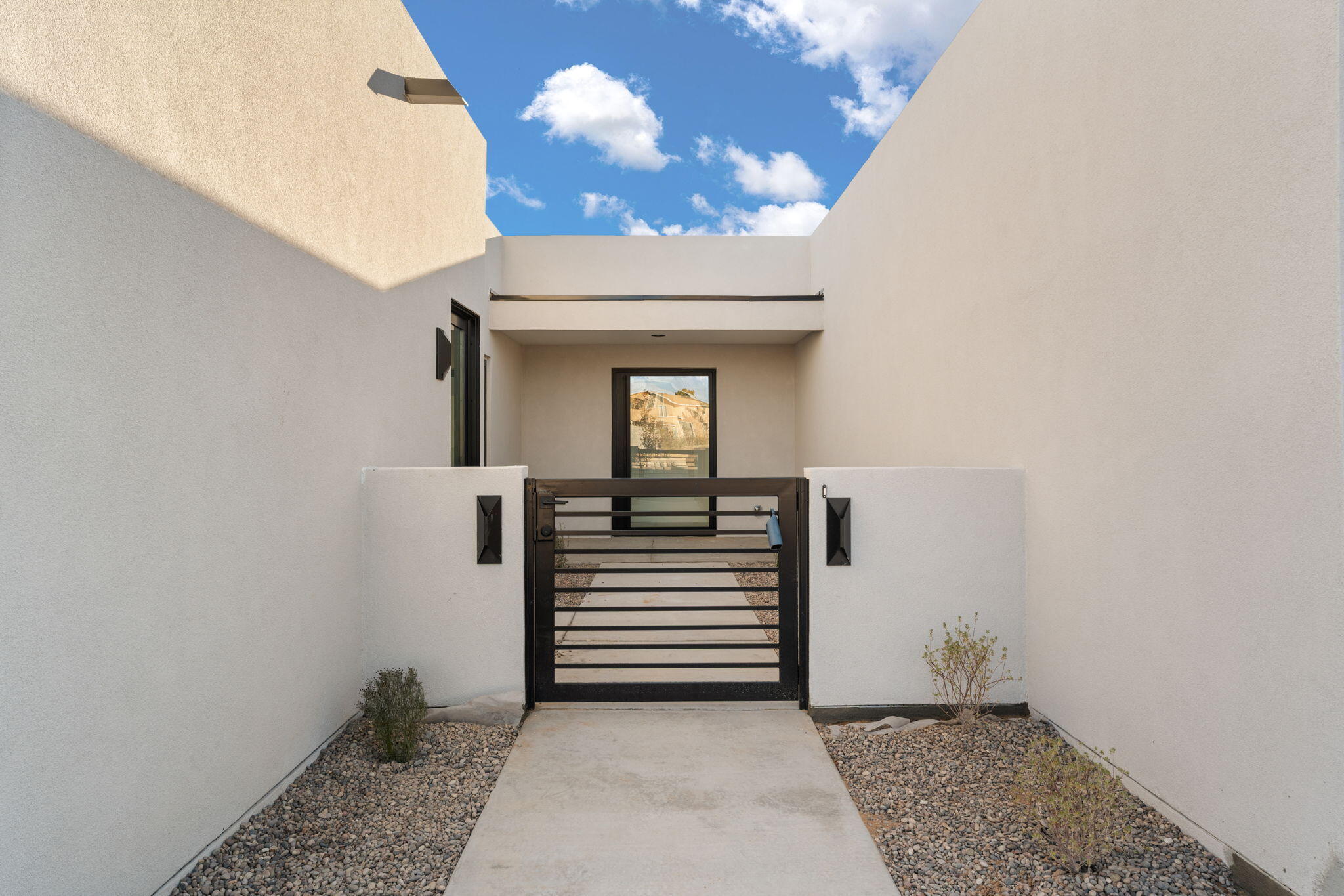 Homes for sale in Corrales, NM | 1215 Coronado Rd, Corrales, NM 87048 | MLS# 1094141