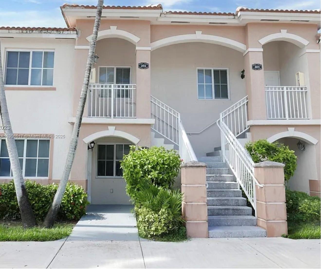 Condo 2/2 located in Venetia Gardens I, community of Homestead, FL. This well-maintained unit offers a comfortable living space with an open floor plan, providing ample natural light throughout. lakefront patio. Residents can enjoy access to community amenities, including a sparkling pool and landscaped green spaces. With its convenient location, this property is just a short distance away from local shops, dining options, and major transportation.