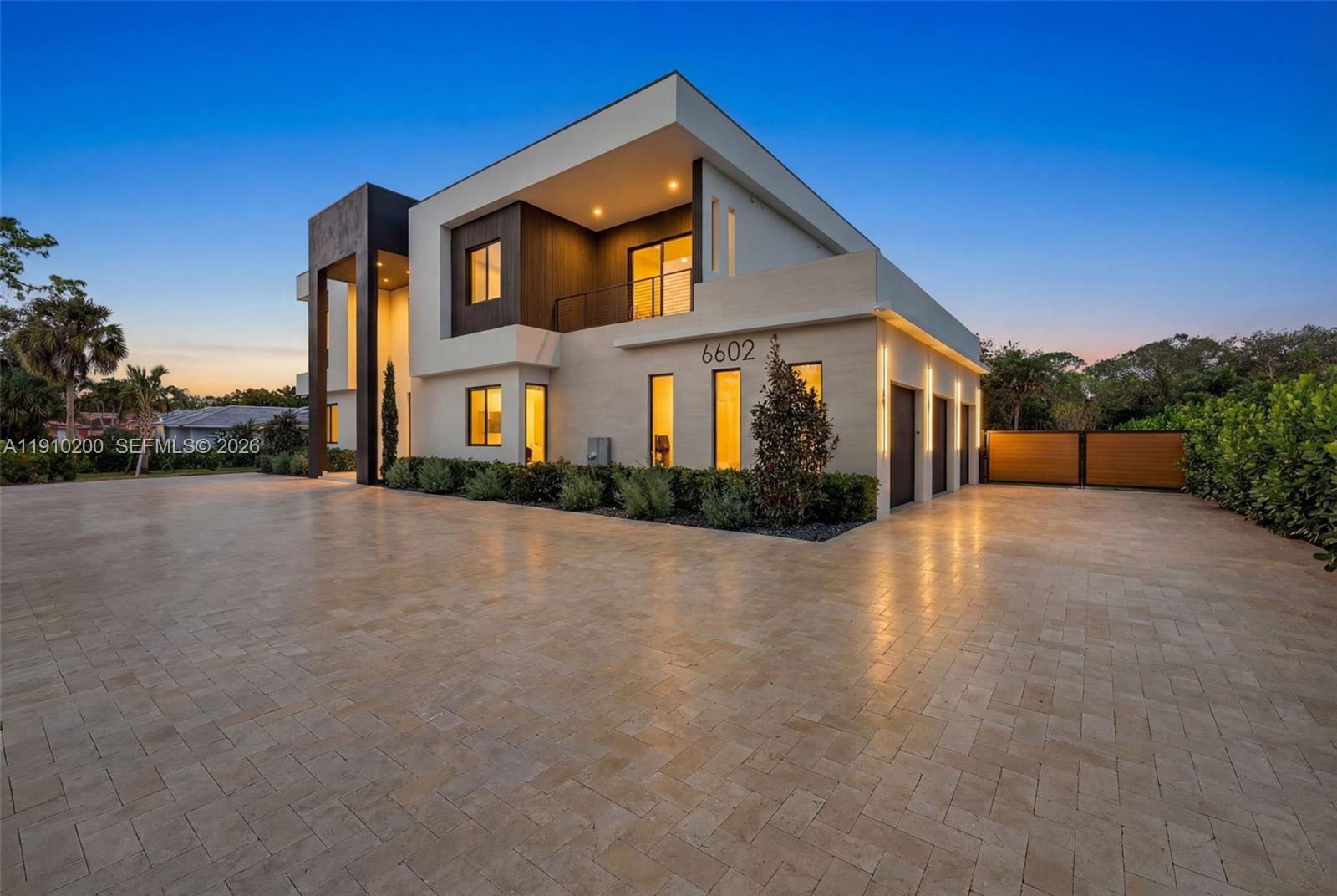 Pine Tree Estates
