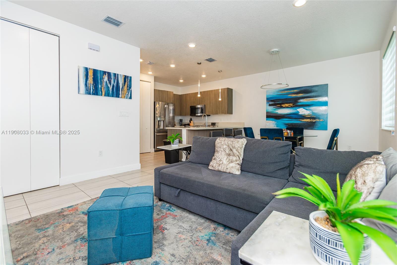 Landmark At Doral Condo N