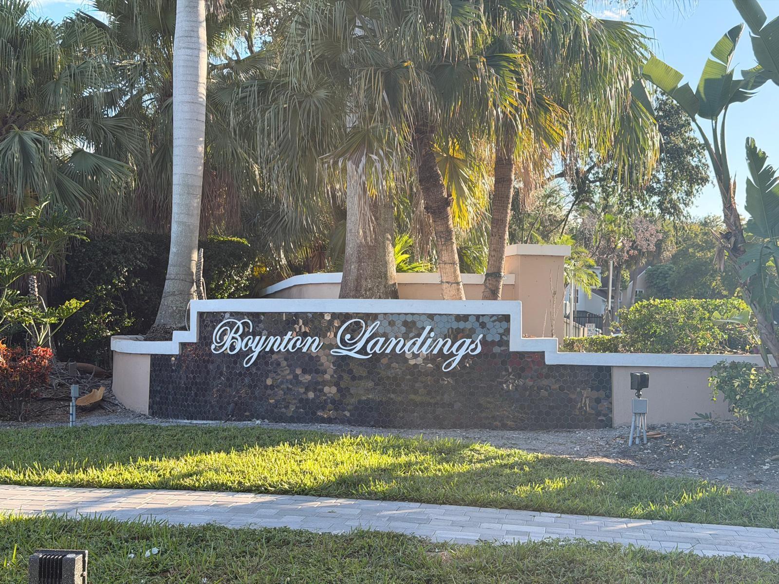 Boynton Landings Condo