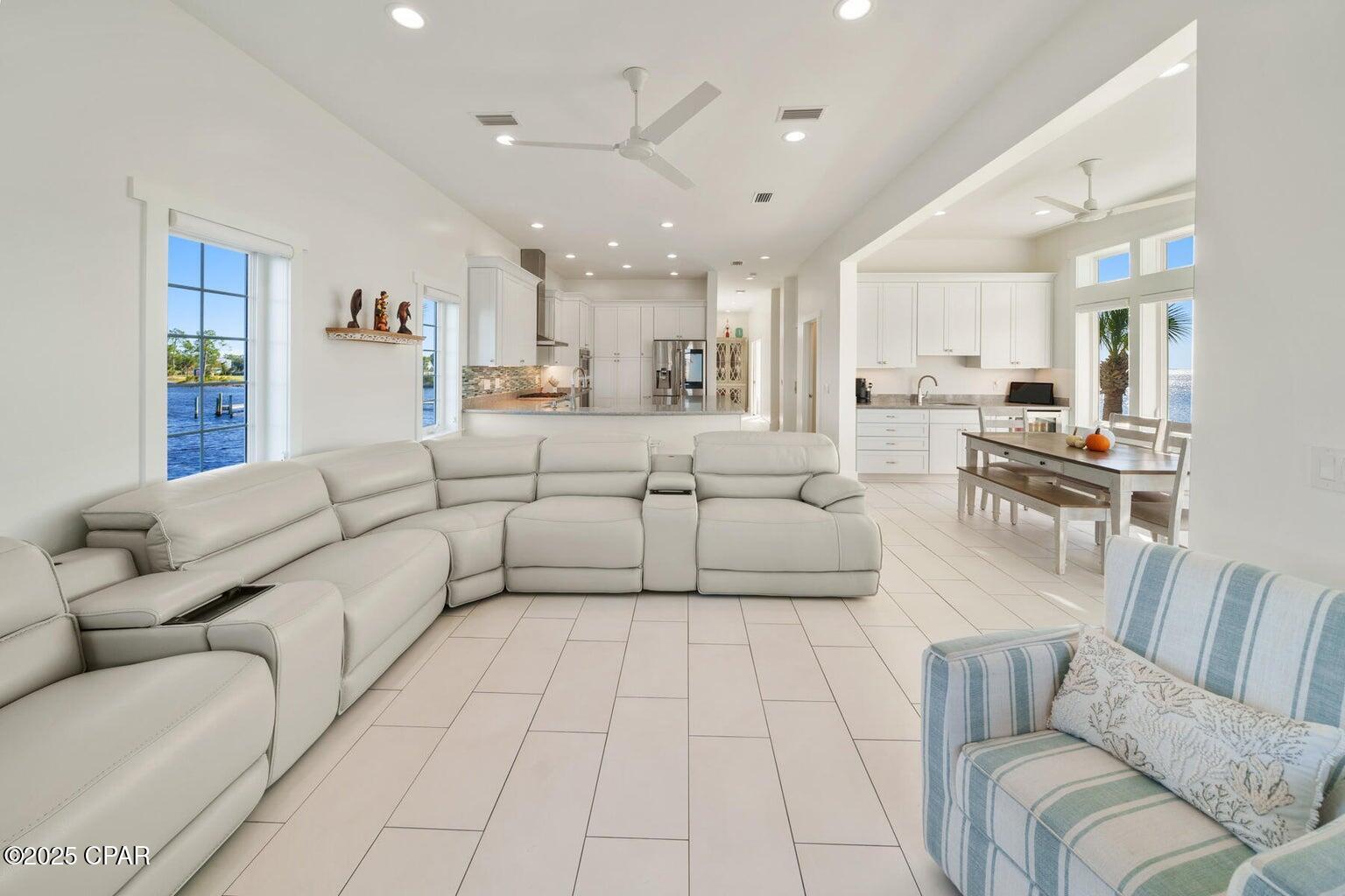 Image 22 For 6701 Yacht Club Drive