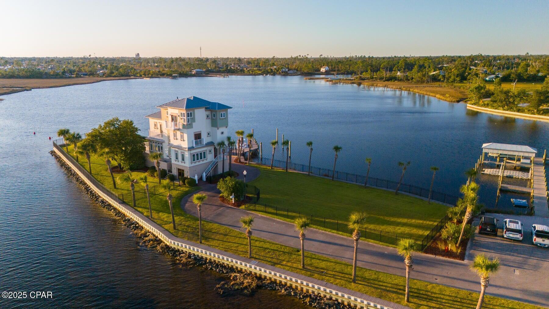 Image 4 For 6701 Yacht Club Drive