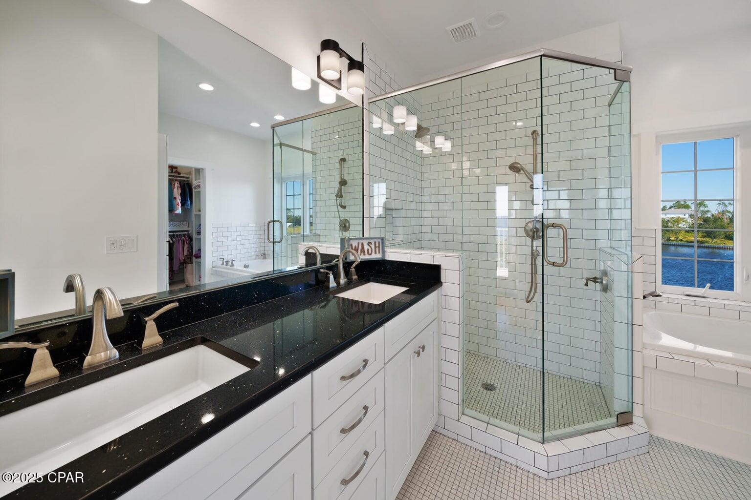 Image 42 For 6701 Yacht Club Drive