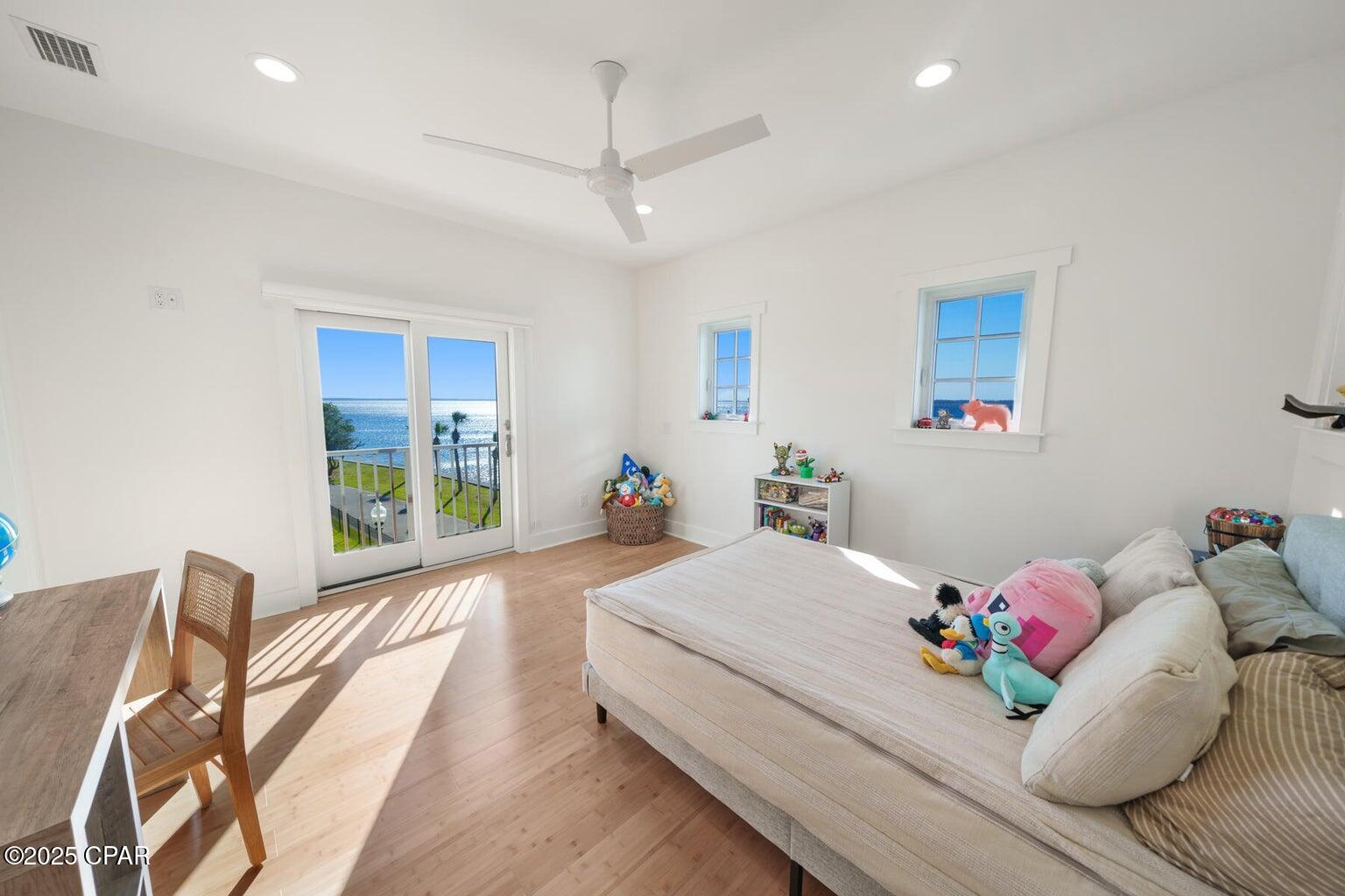 Image 45 For 6701 Yacht Club Drive