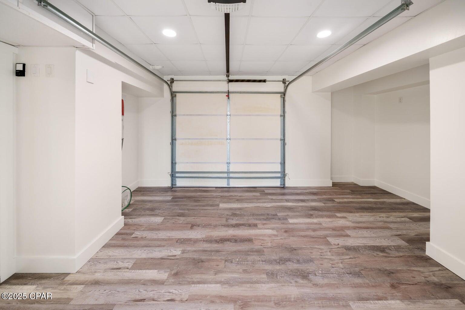 Listing photo id 57 for 6701 Yacht Club Drive