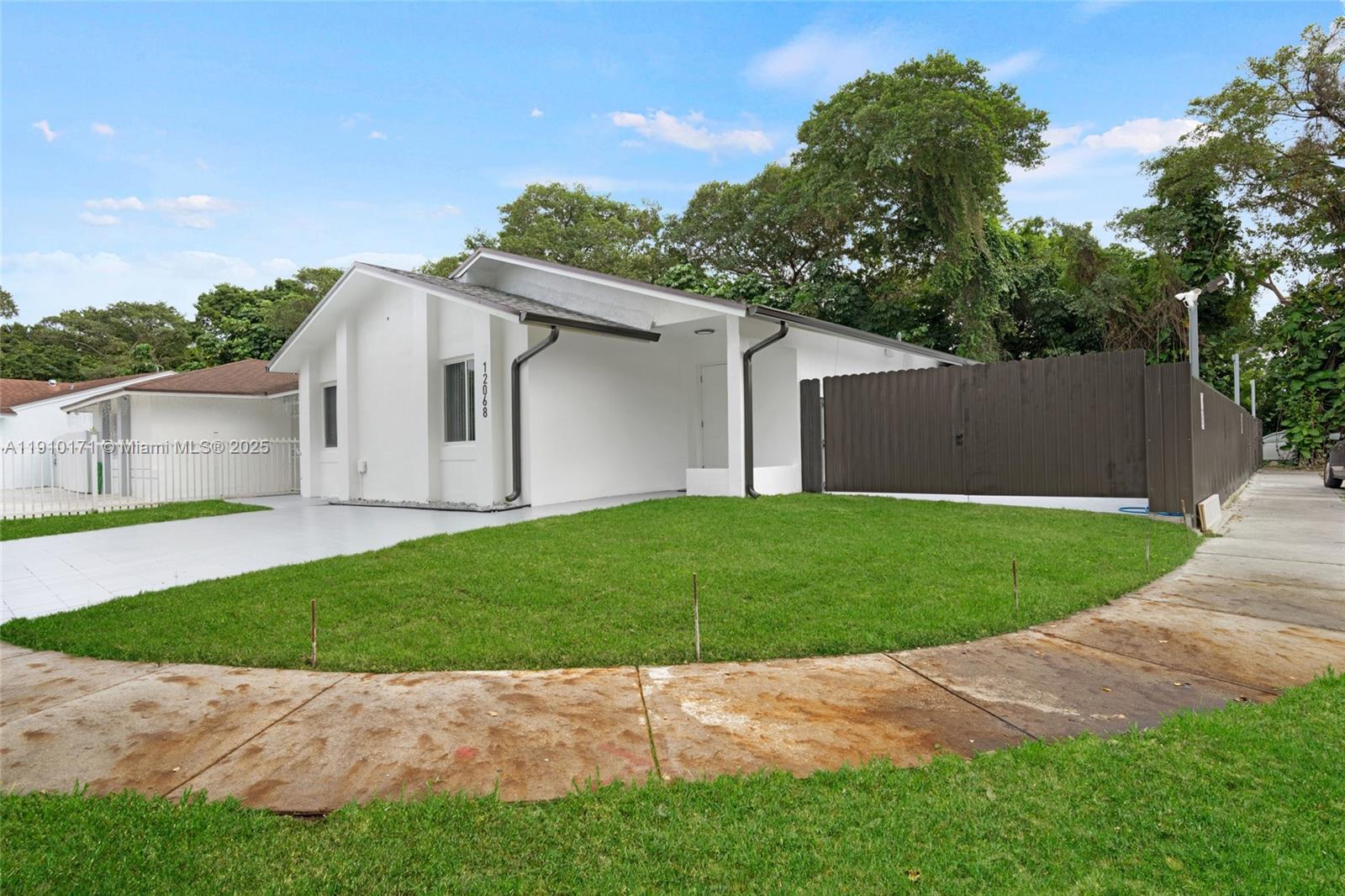 Strawberry Field Sub