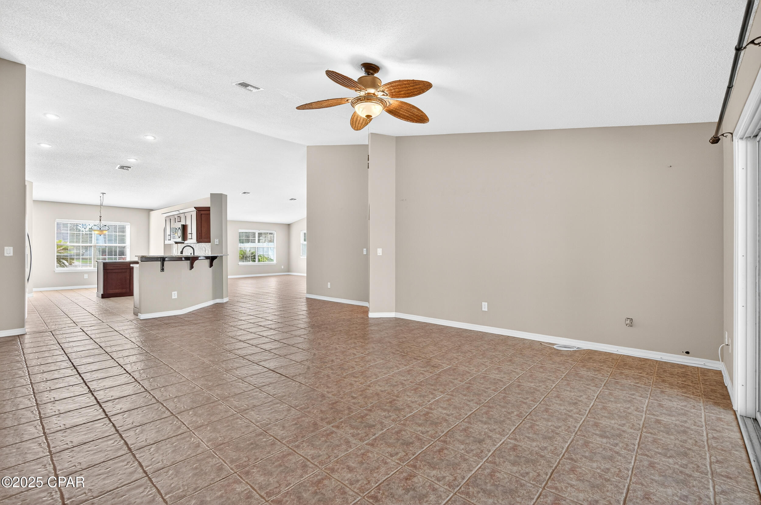 Image 22 For 127 Biltmore Place