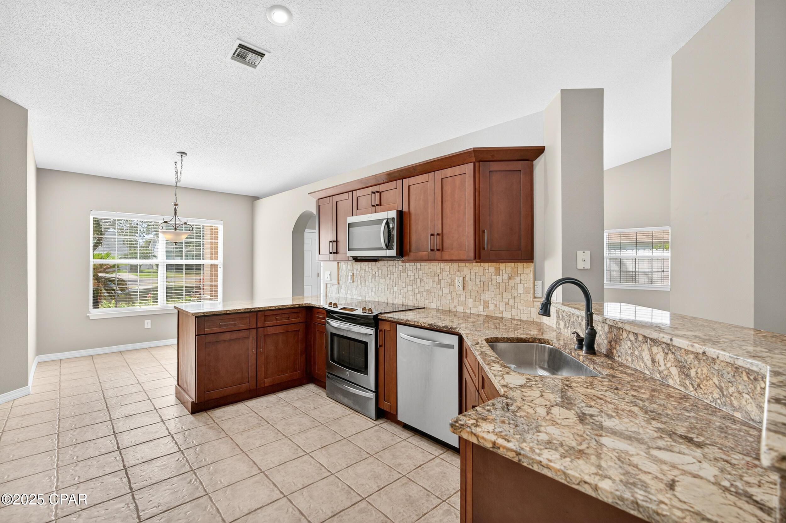 Image 24 For 127 Biltmore Place