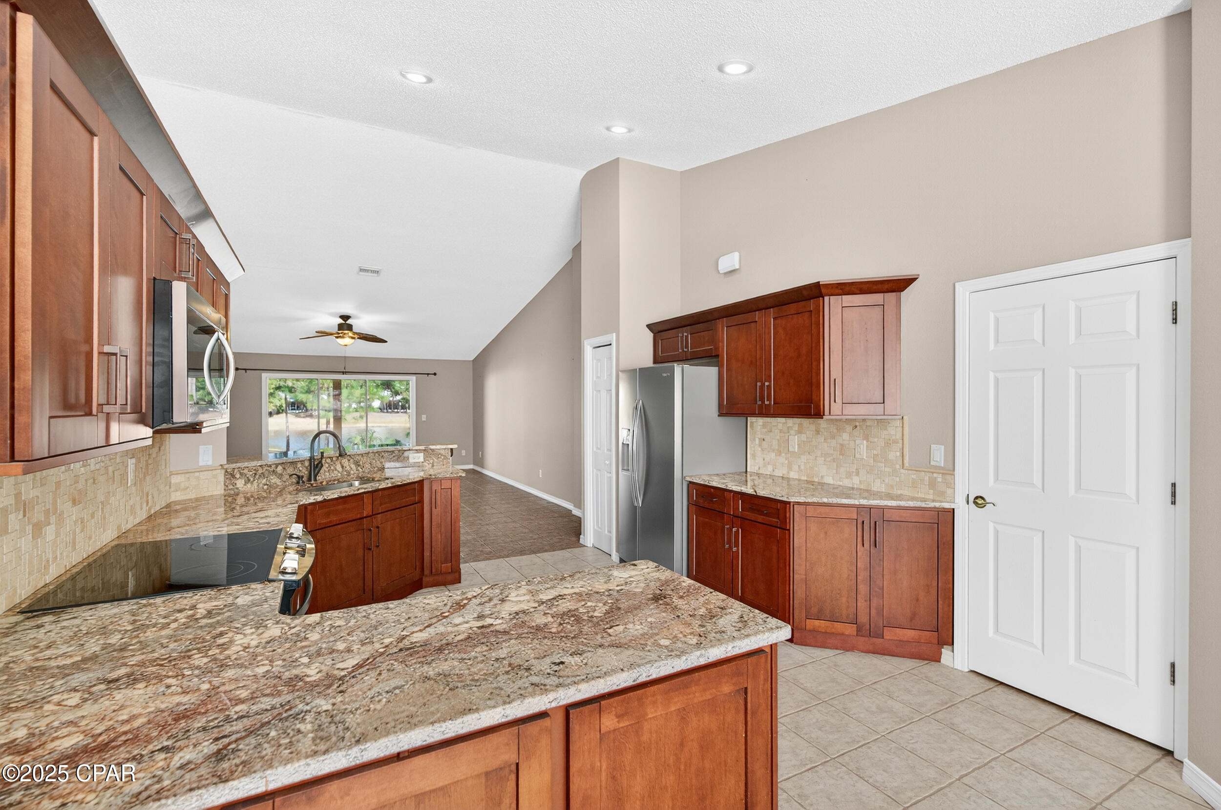 Image 28 For 127 Biltmore Place