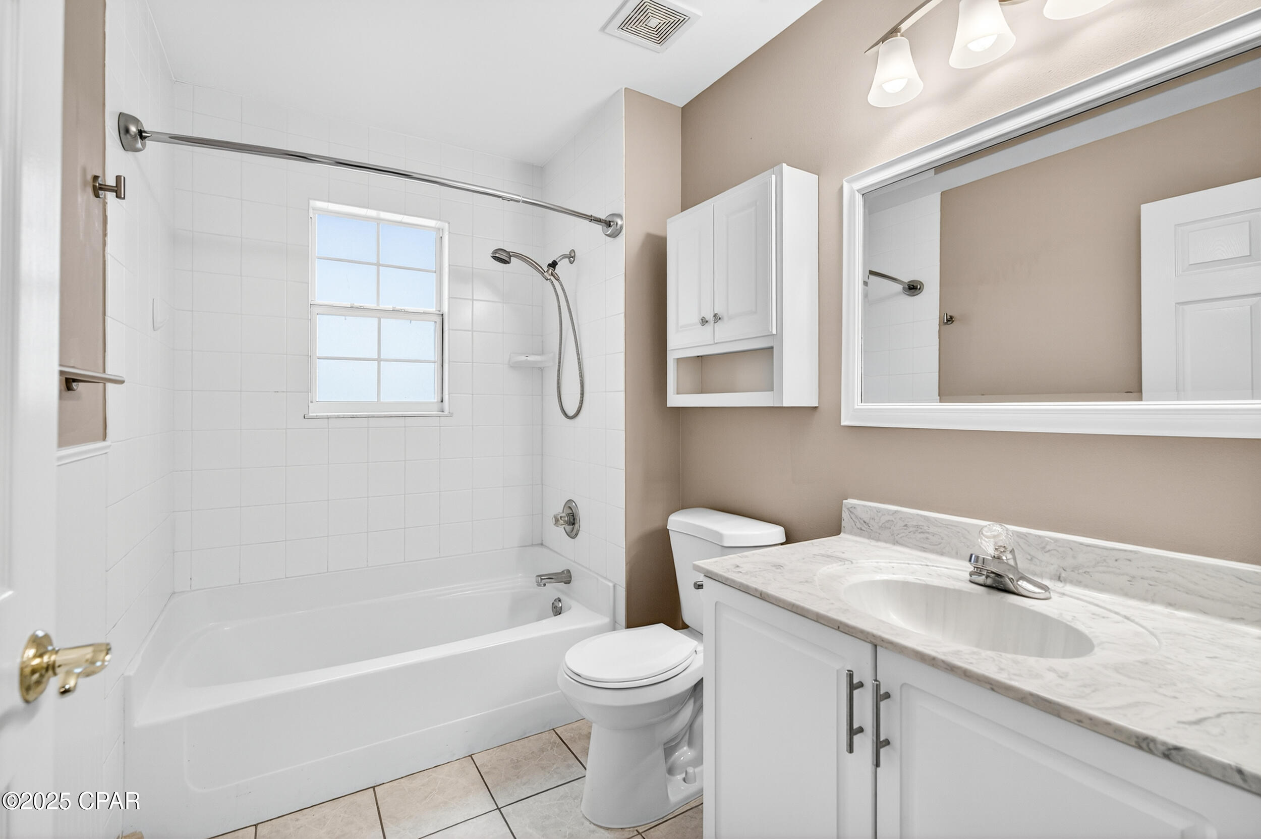 Image 38 For 127 Biltmore Place