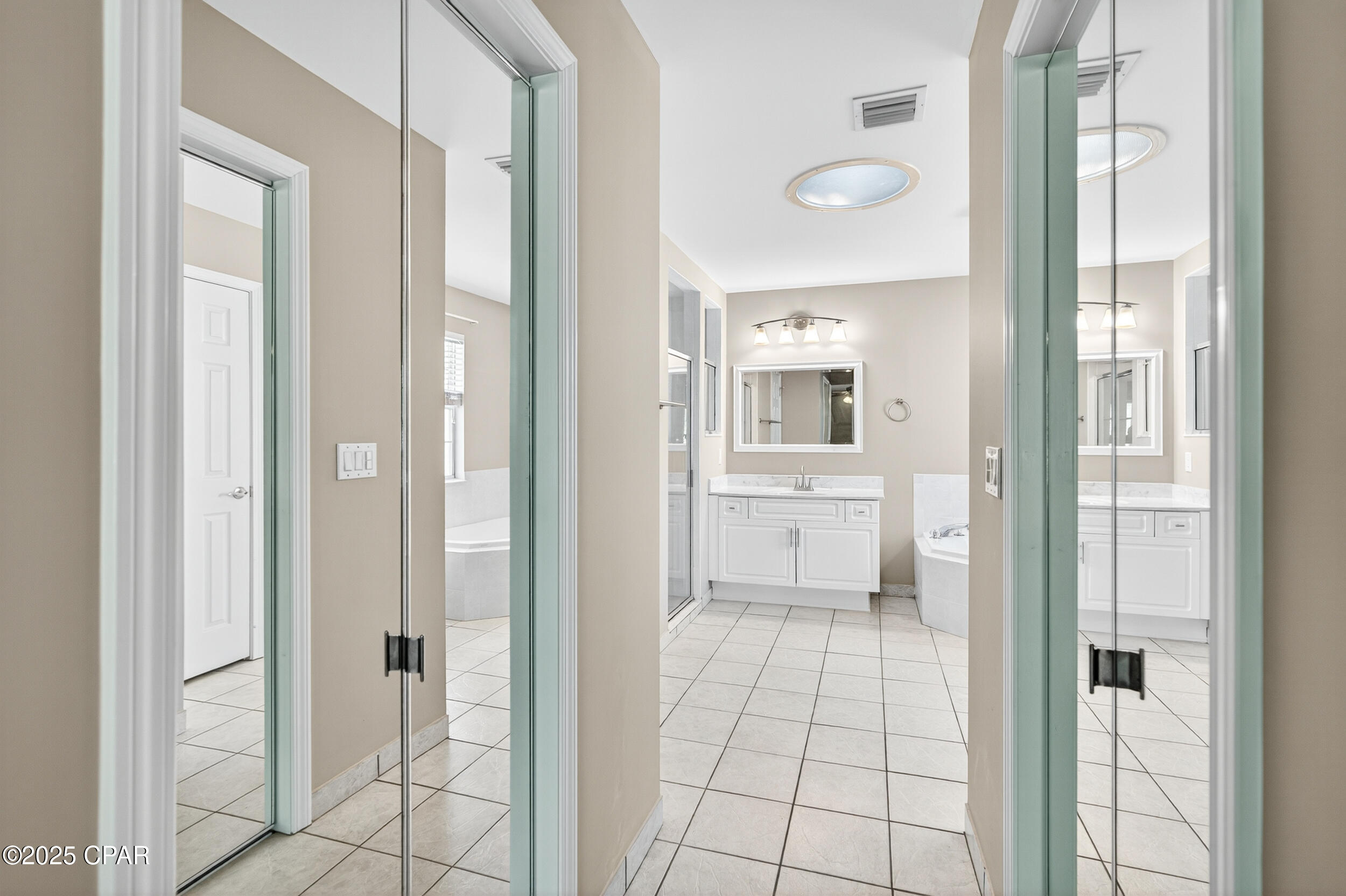 Image 39 For 127 Biltmore Place