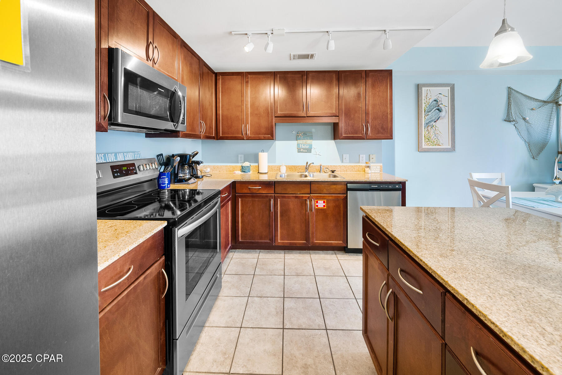 Image 19 For 9860 Thomas Drive 505