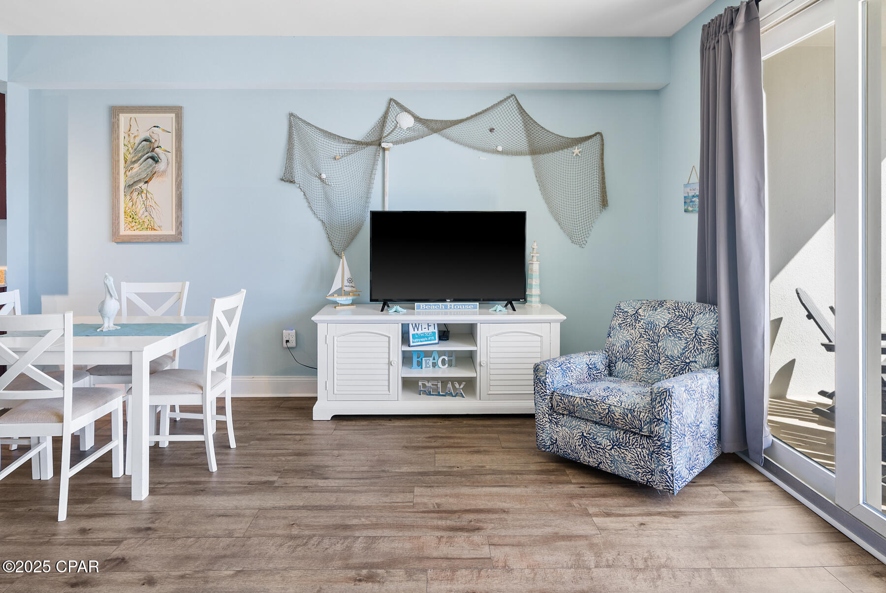 Image 8 For 9860 Thomas Drive 505