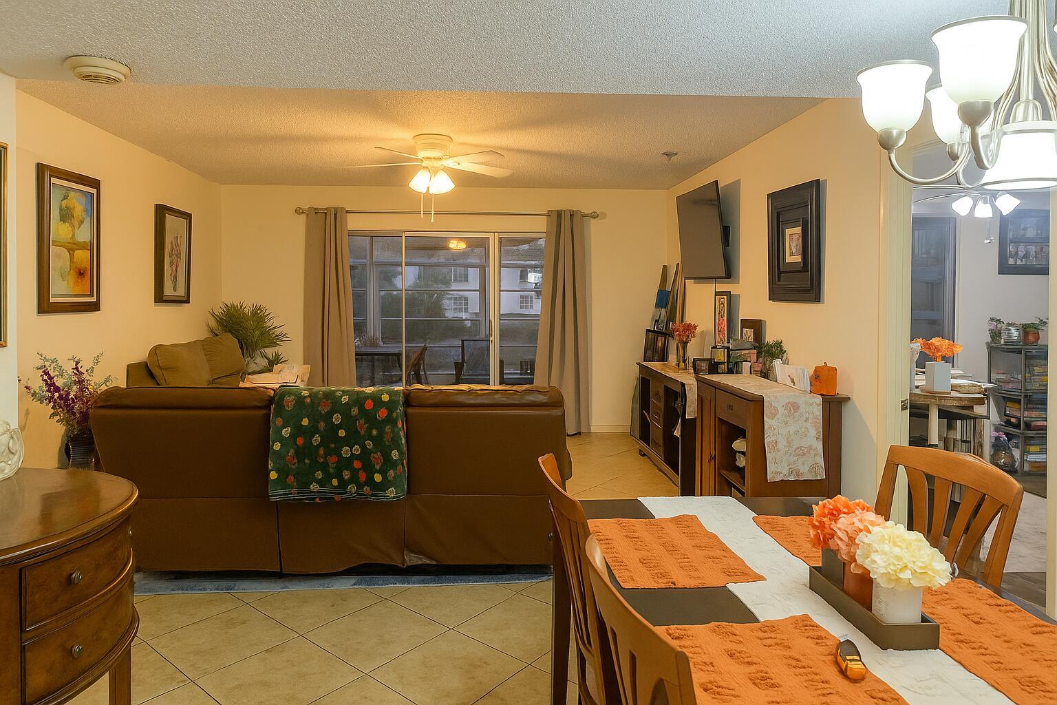 719 Lori Dr Unit 204, Palm Springs, Florida 33461