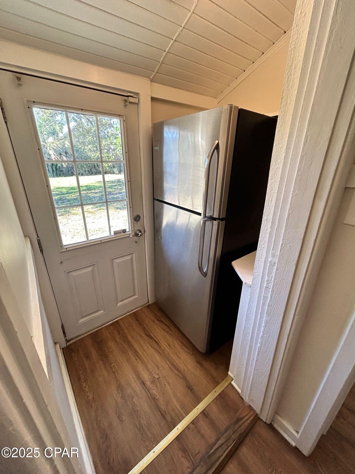 Image 9 For 427 Macarthur Avenue