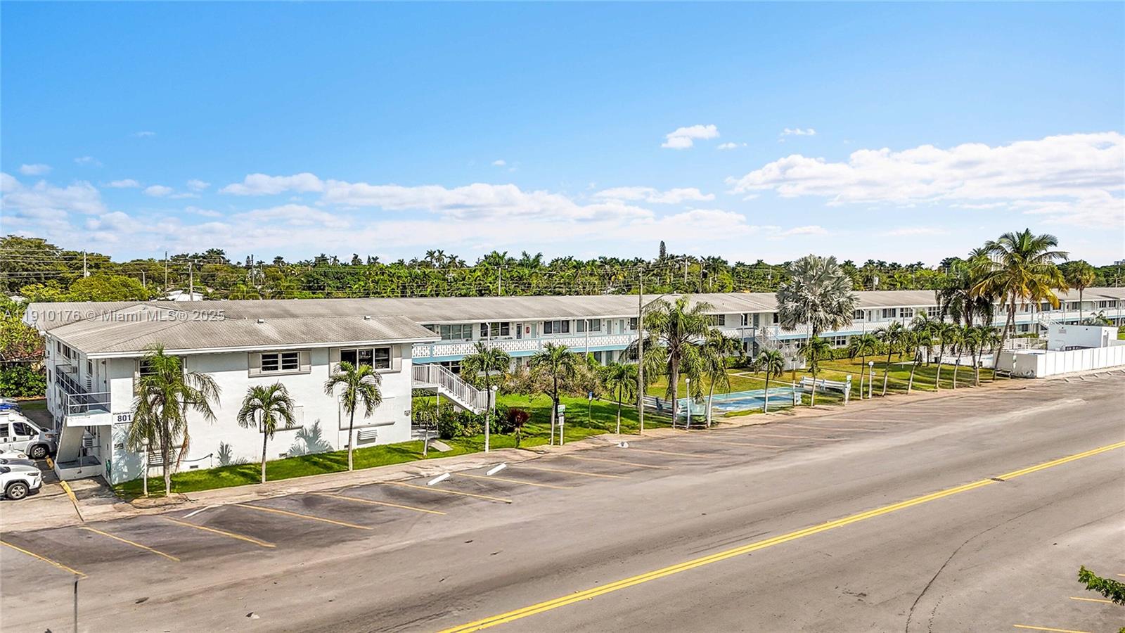 Diplomat Garden Co-Op