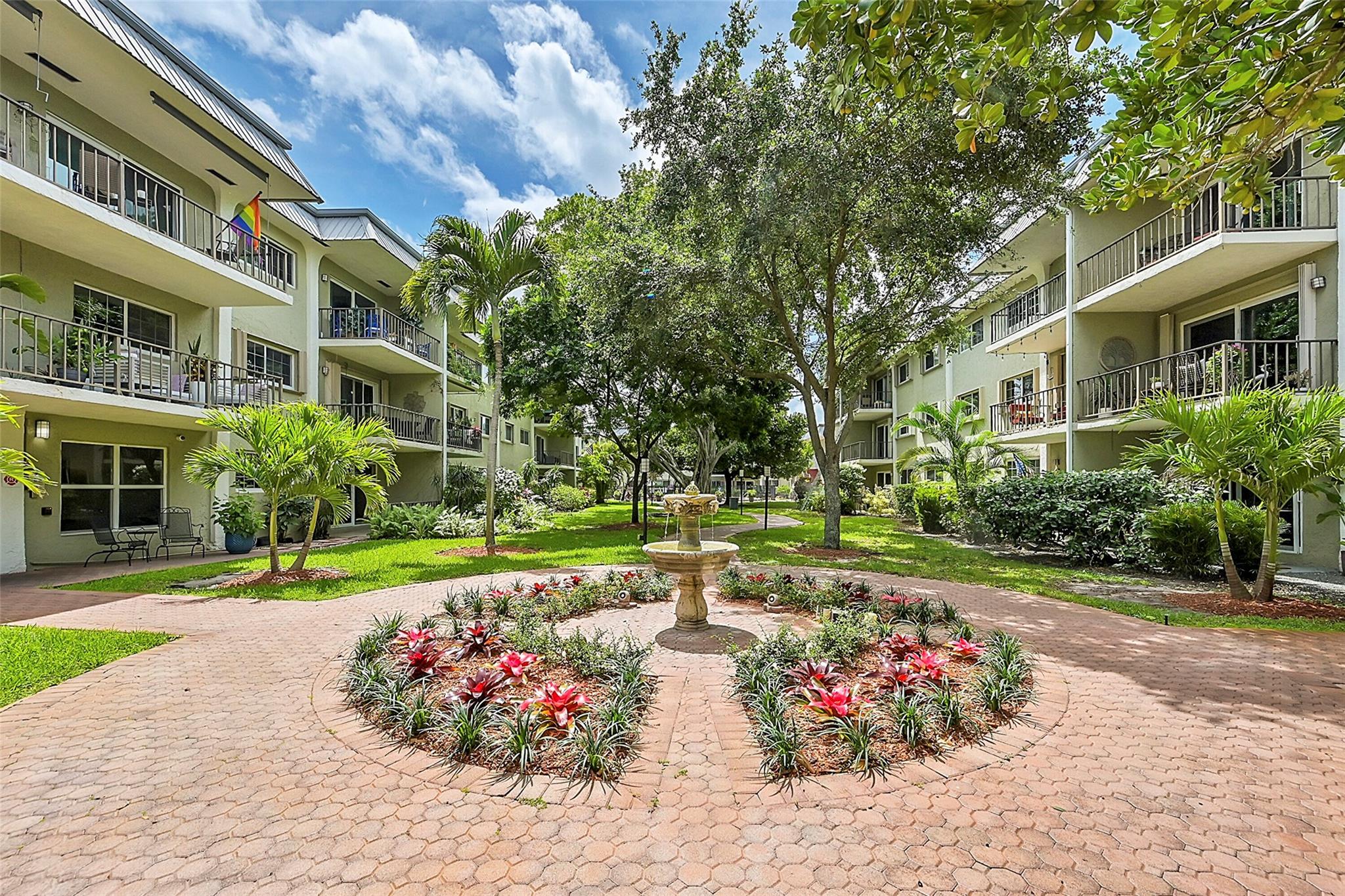3002 5th Ter Unit 102- B, Wilton Manors, Florida 33334