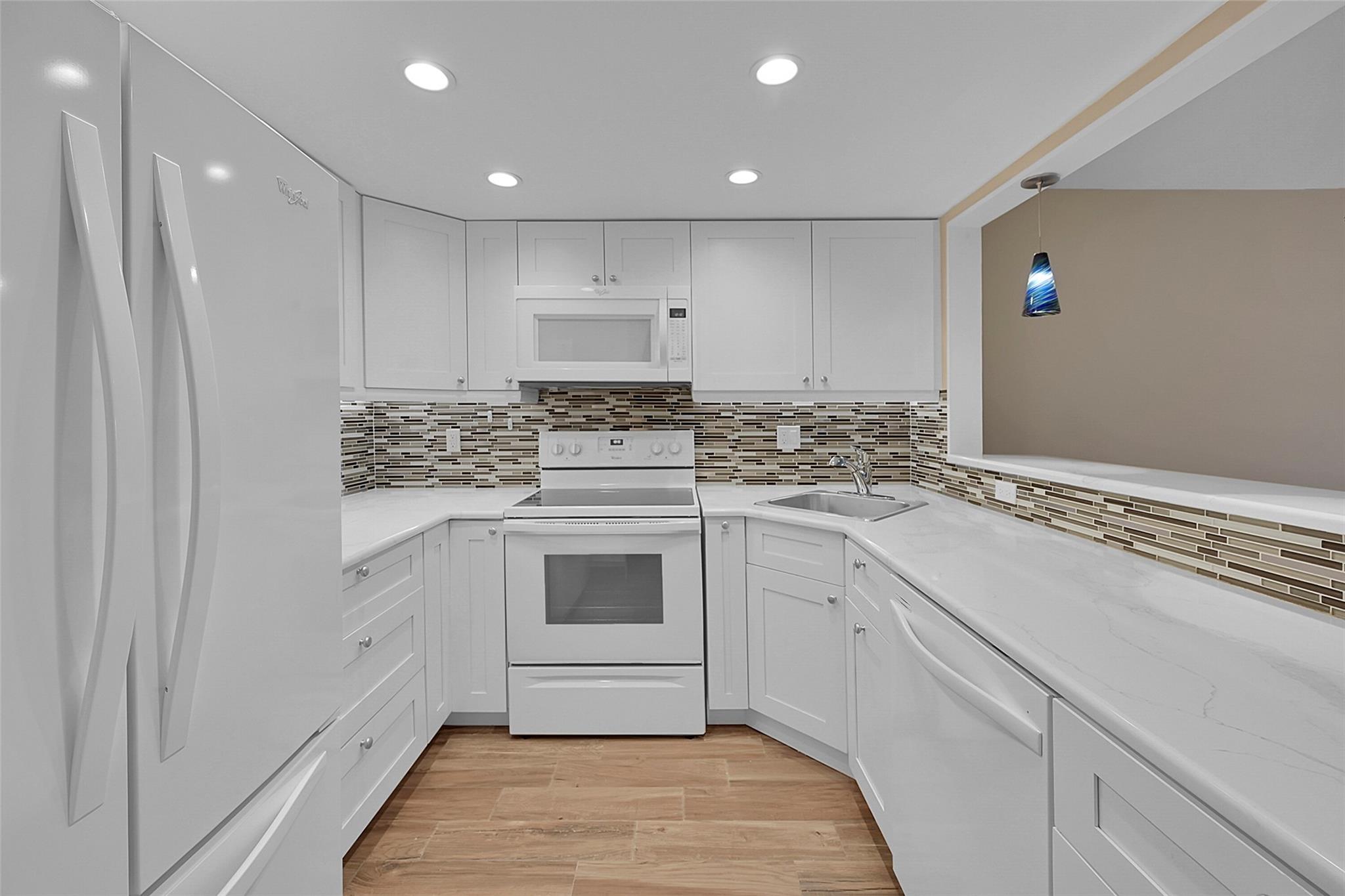 Homes for sale in Wilton Manors, FL | 3002 Ne 5Th Ter #102-B, Wilton Manors, FL 33334 | MLS# F10535561