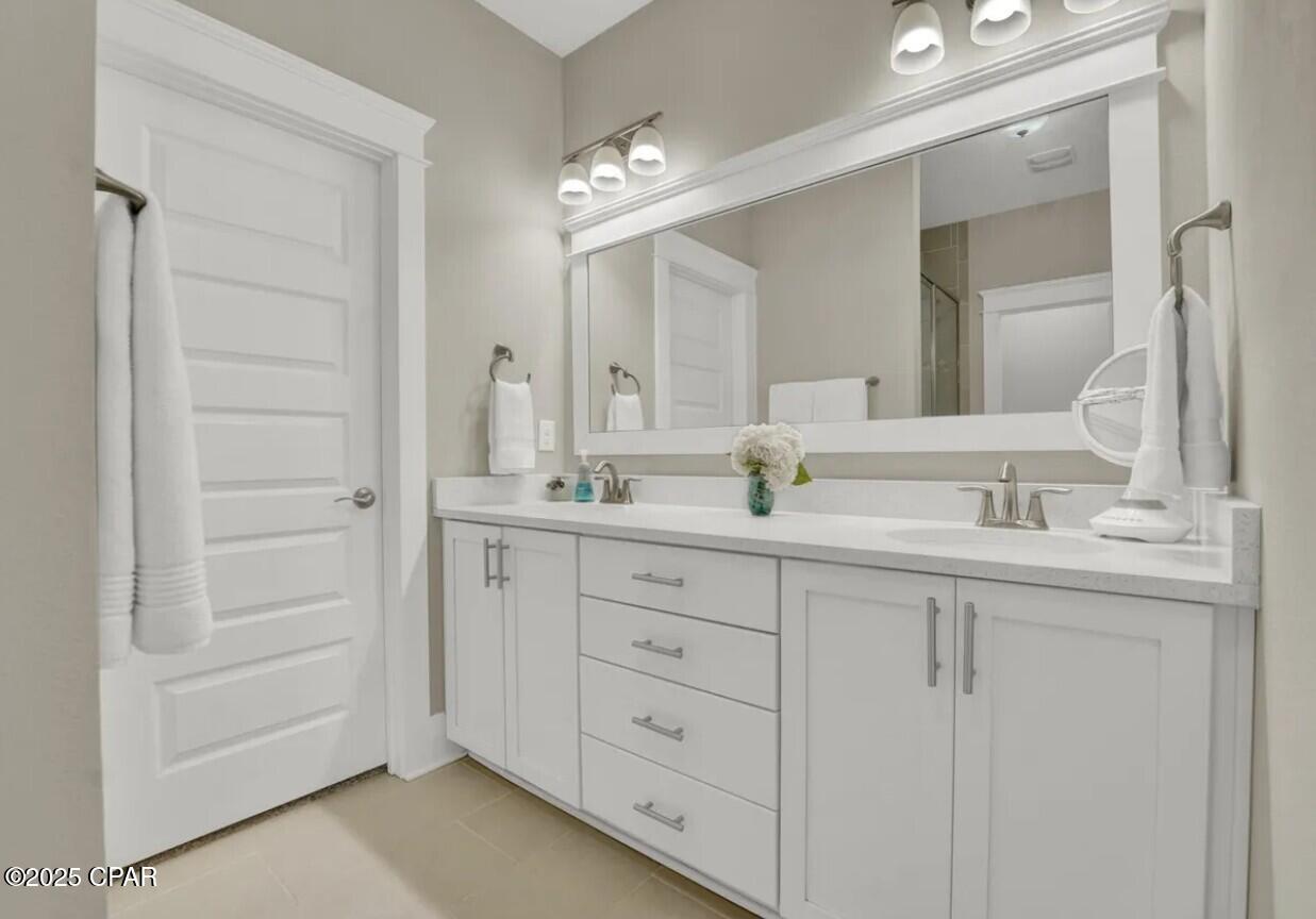 Image 19 For 50 Grande Pointe Drive