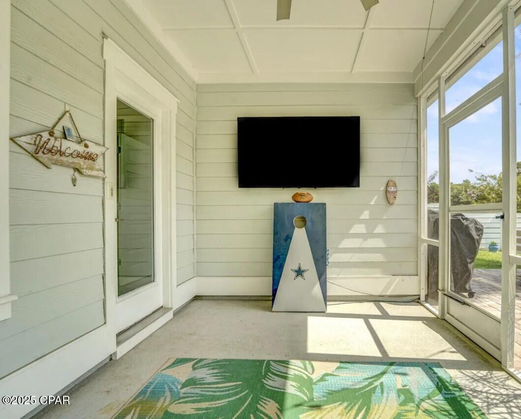 Image 33 For 50 Grande Pointe Drive