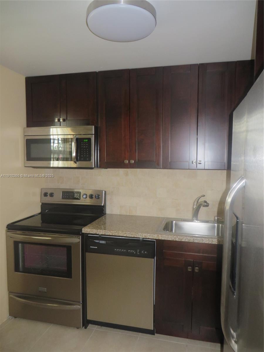 Parkside Towers Condo