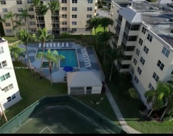 Las Vistas At Doral Condo