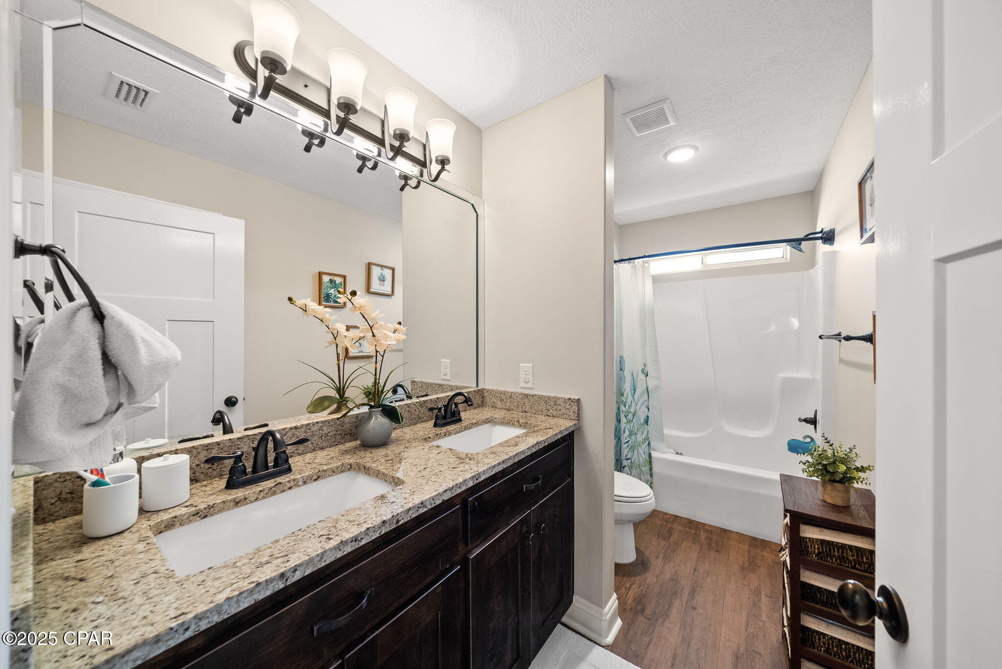 Image 19 For 324 Michele Drive