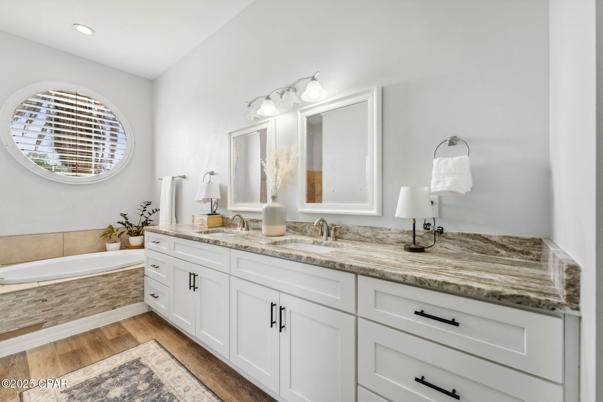 Image 10 For 4050 Mary Kathryn Circle Circle