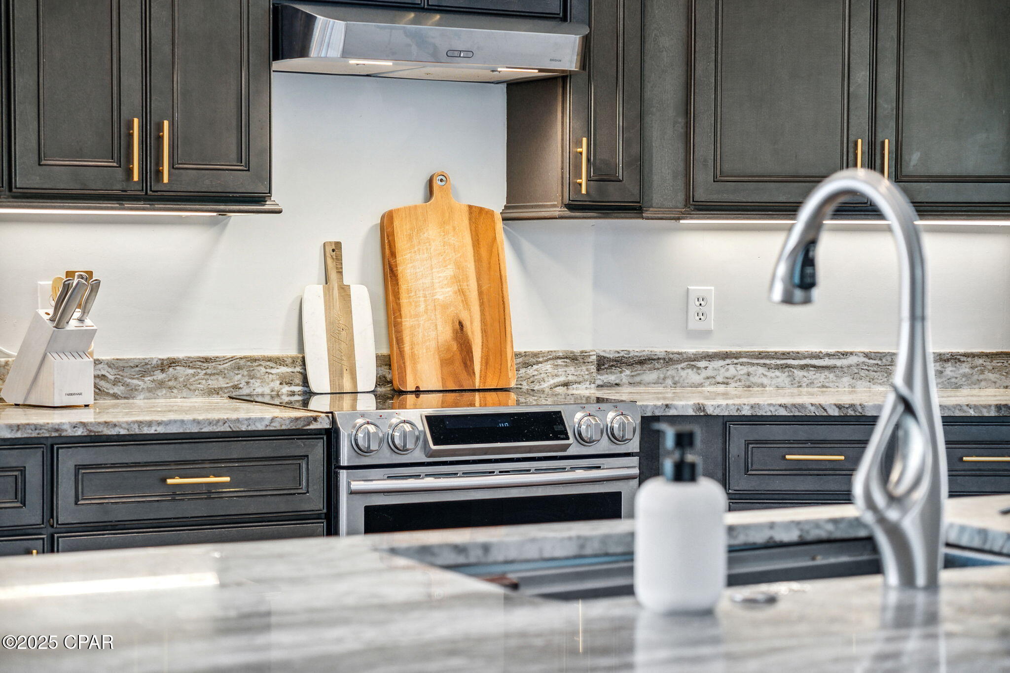 Image 18 For 4050 Mary Kathryn Circle Circle