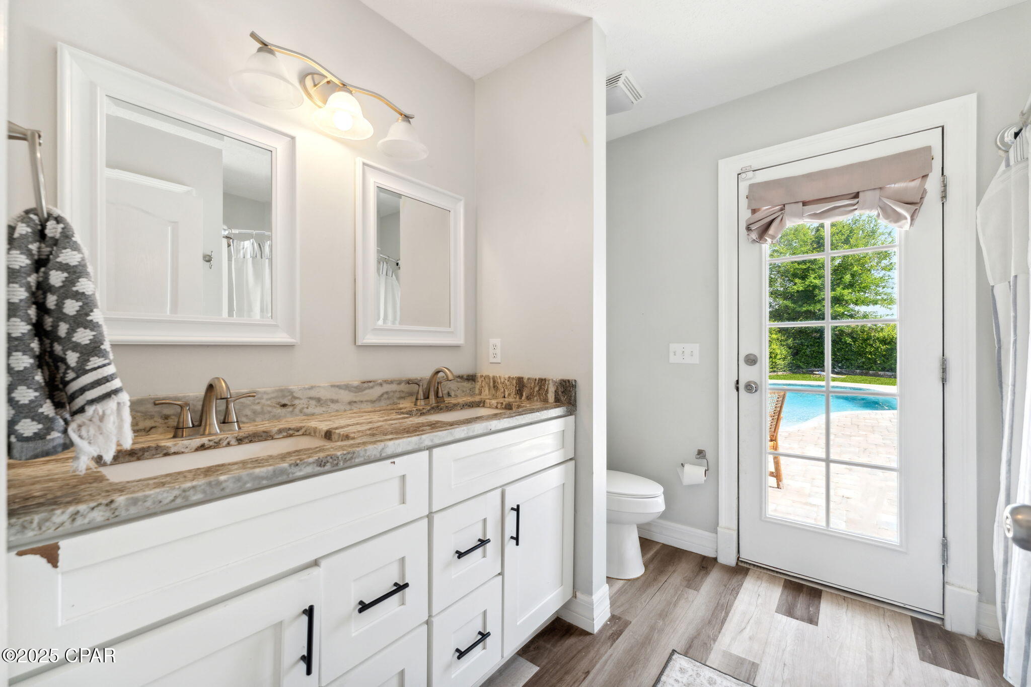 Image 27 For 4050 Mary Kathryn Circle Circle