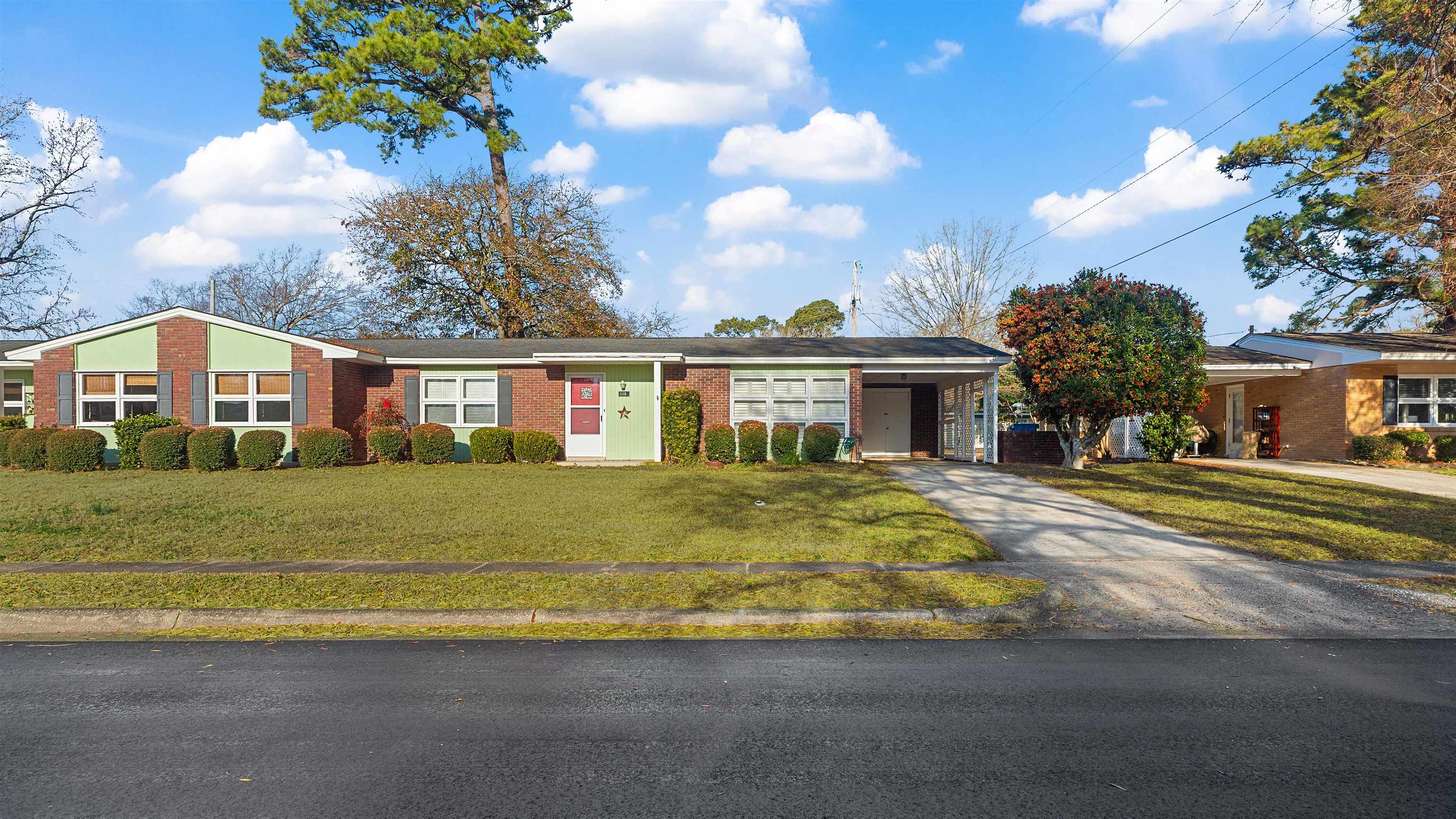 539 Redwood Ave. Myrtle Beach, SC 29577