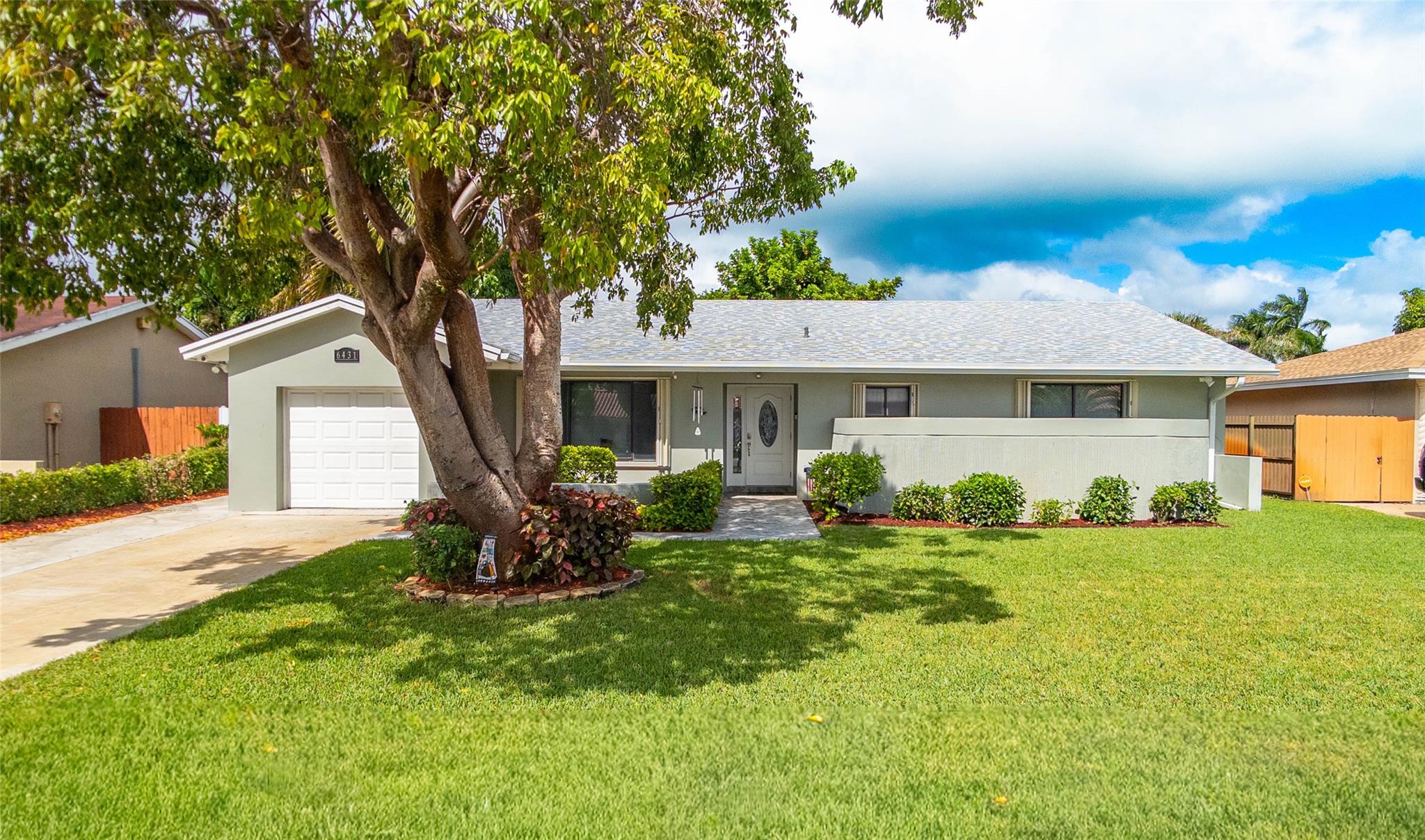 Country Lake Manors Sec 0