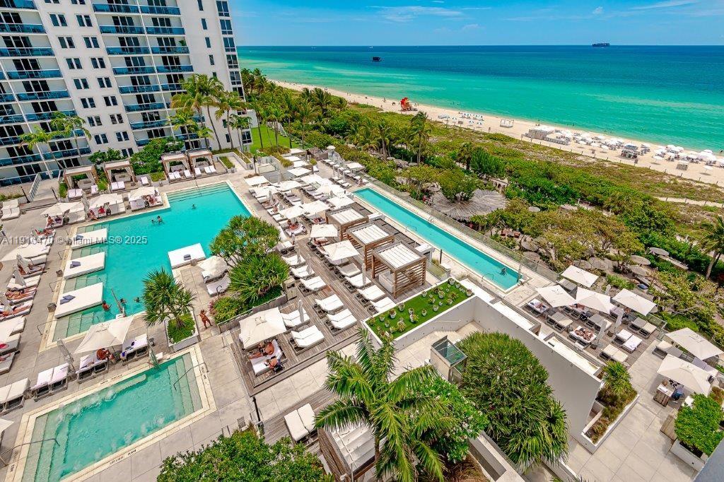 Roney Palace Condo
