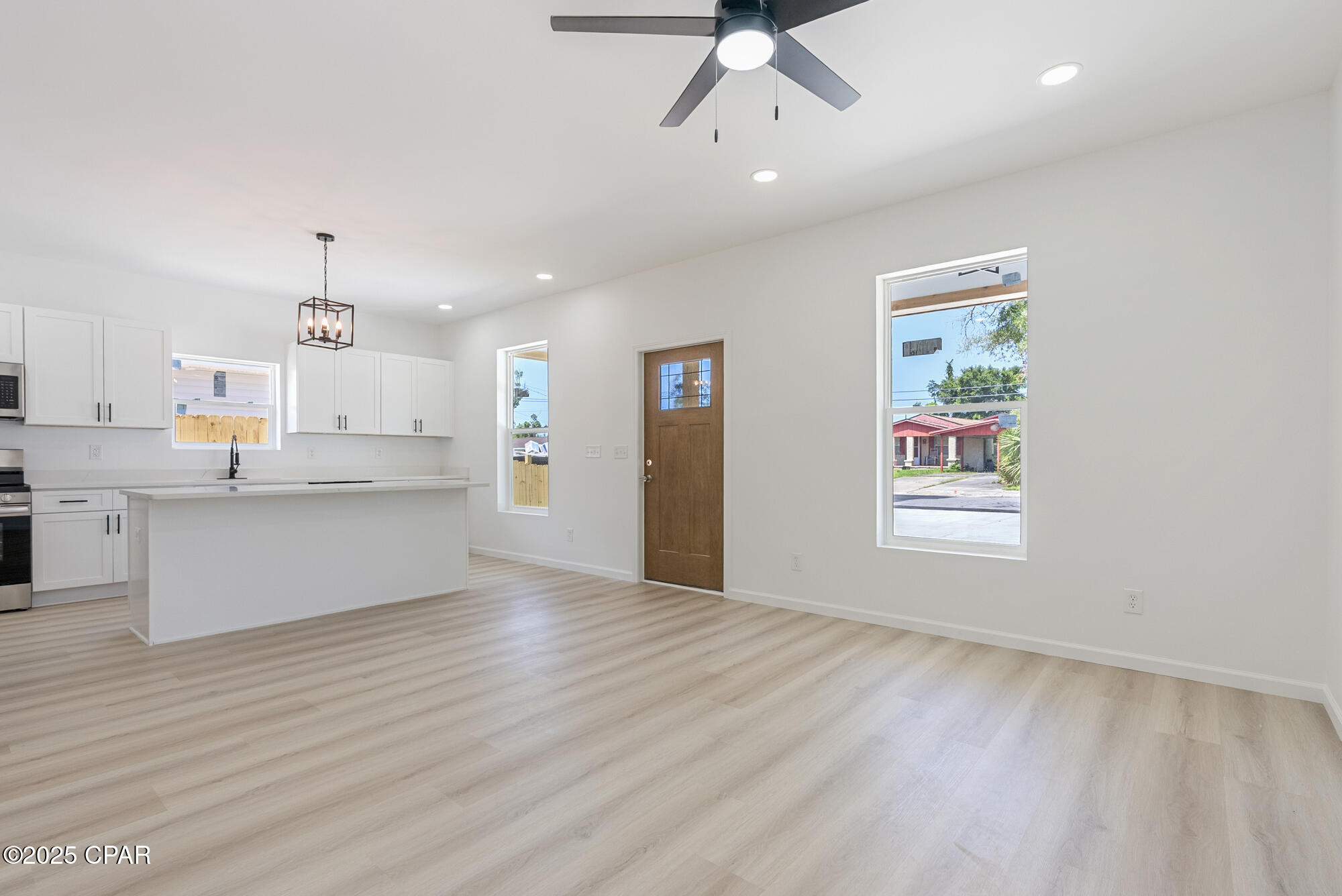 Image 12 For 4715 Colorado Street