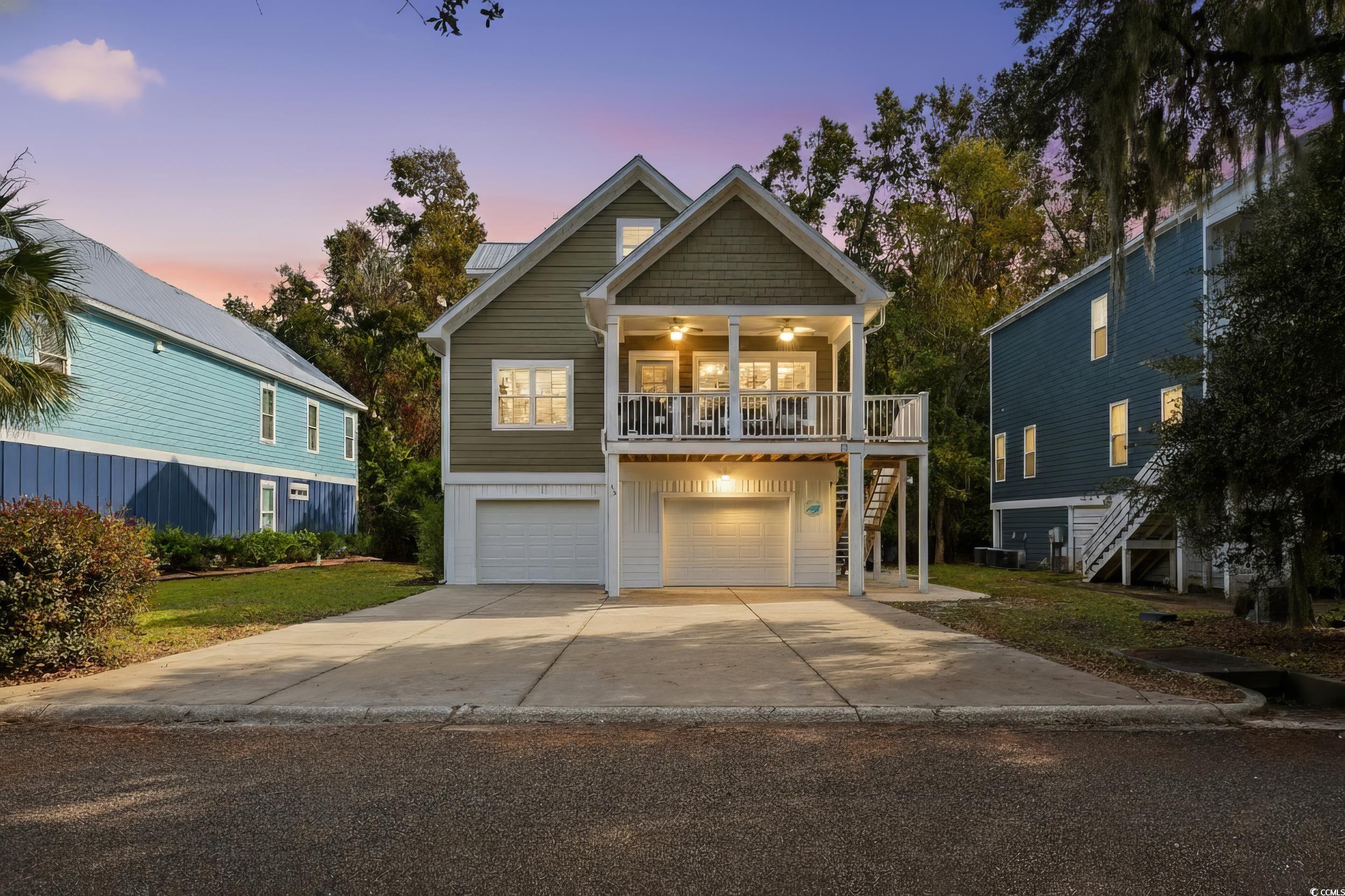 43 Sandlapper Way 