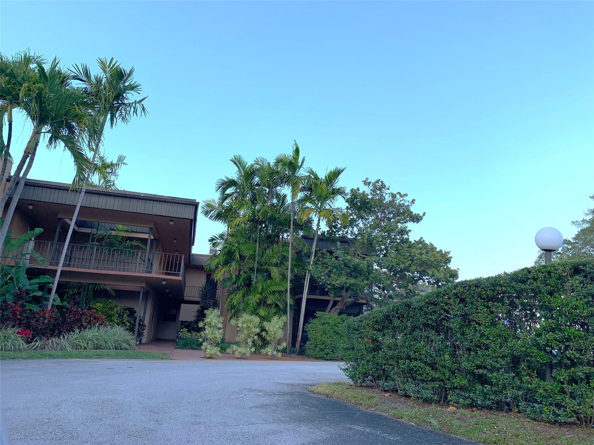 Jacaranda Villas 1 Condo