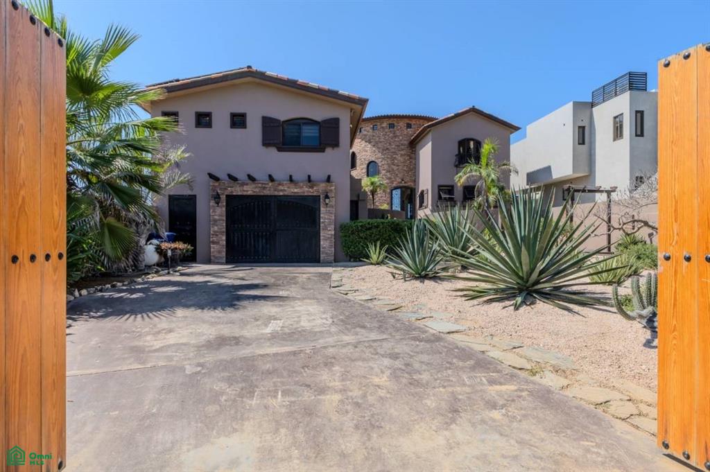 Villa Piazza Beachfront, Cabo San Lucas Centro, Los Cabos, Baja California Sur