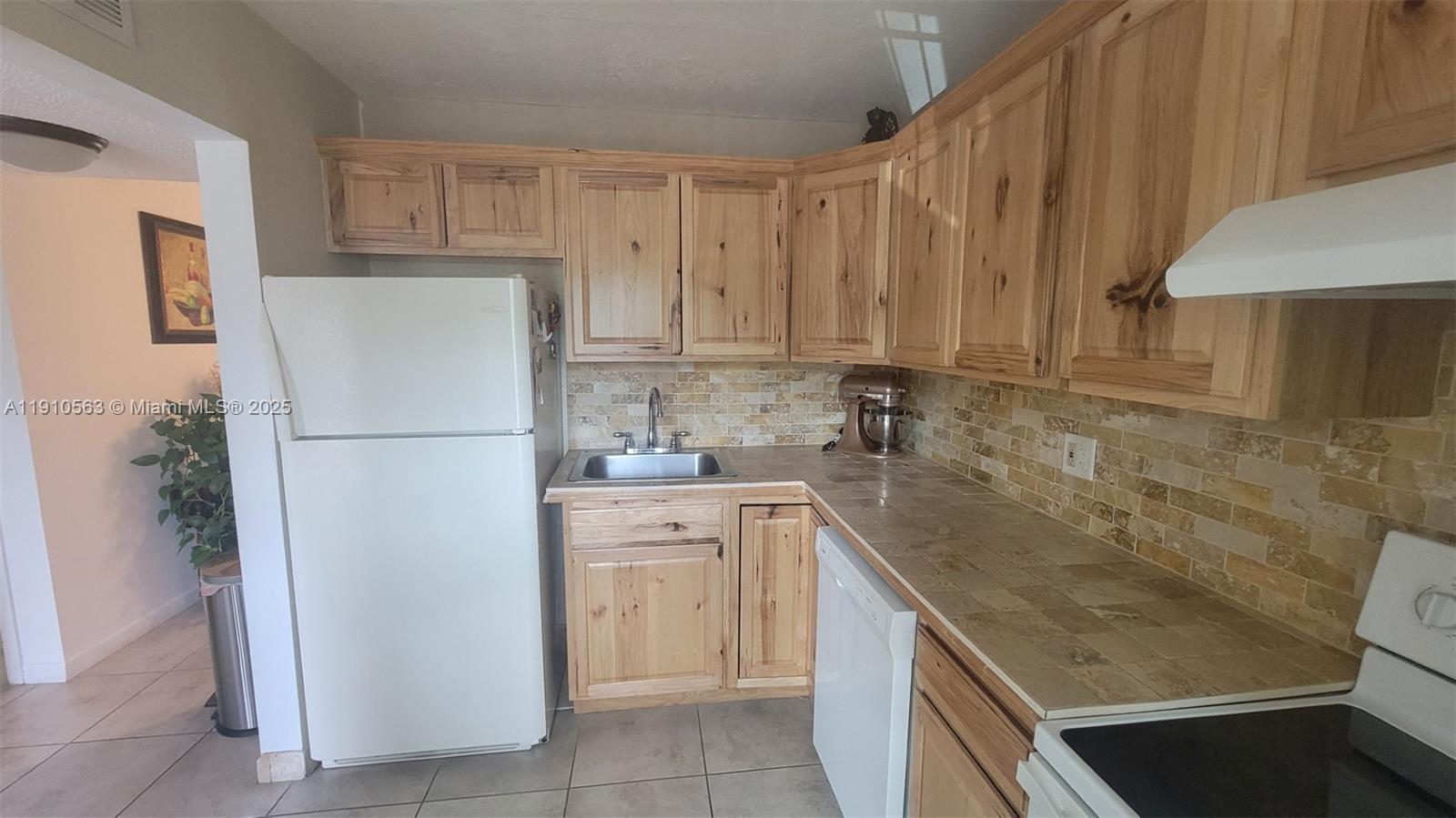 Bermuda Club Seven Condo