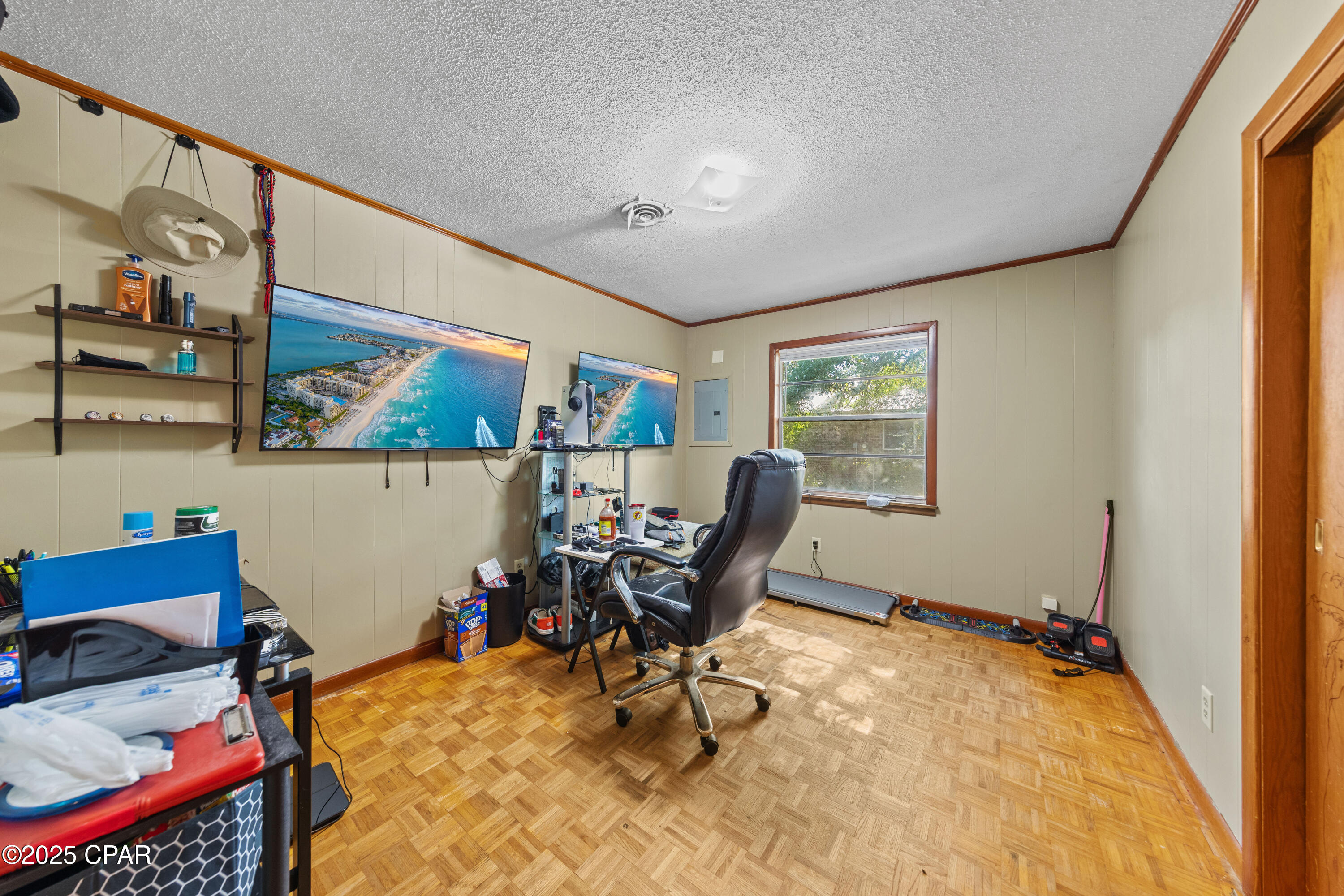 Listing photo id 11 for 6131 Angelina Rd. Road