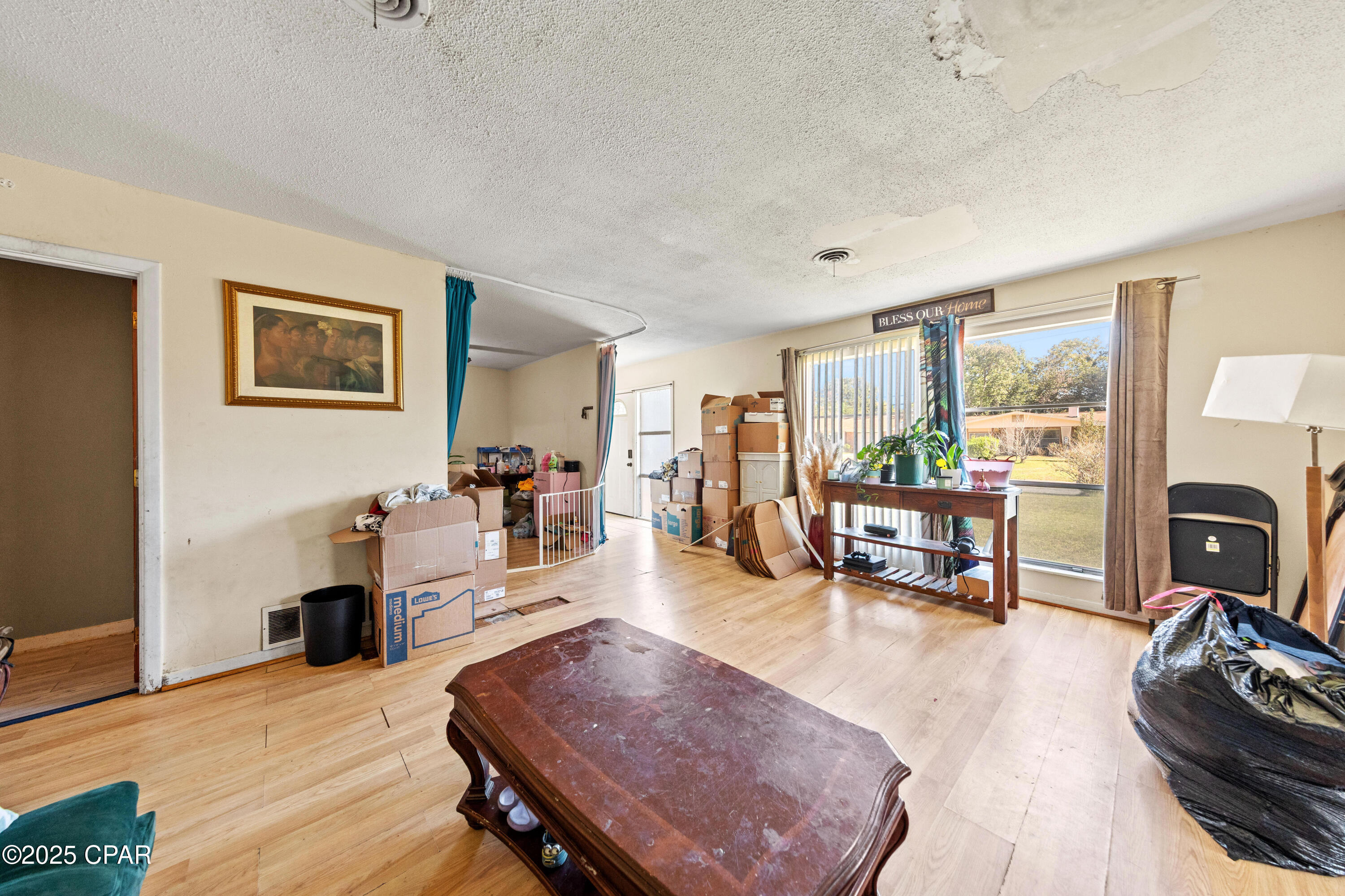 Listing photo id 3 for 6131 Angelina Rd. Road