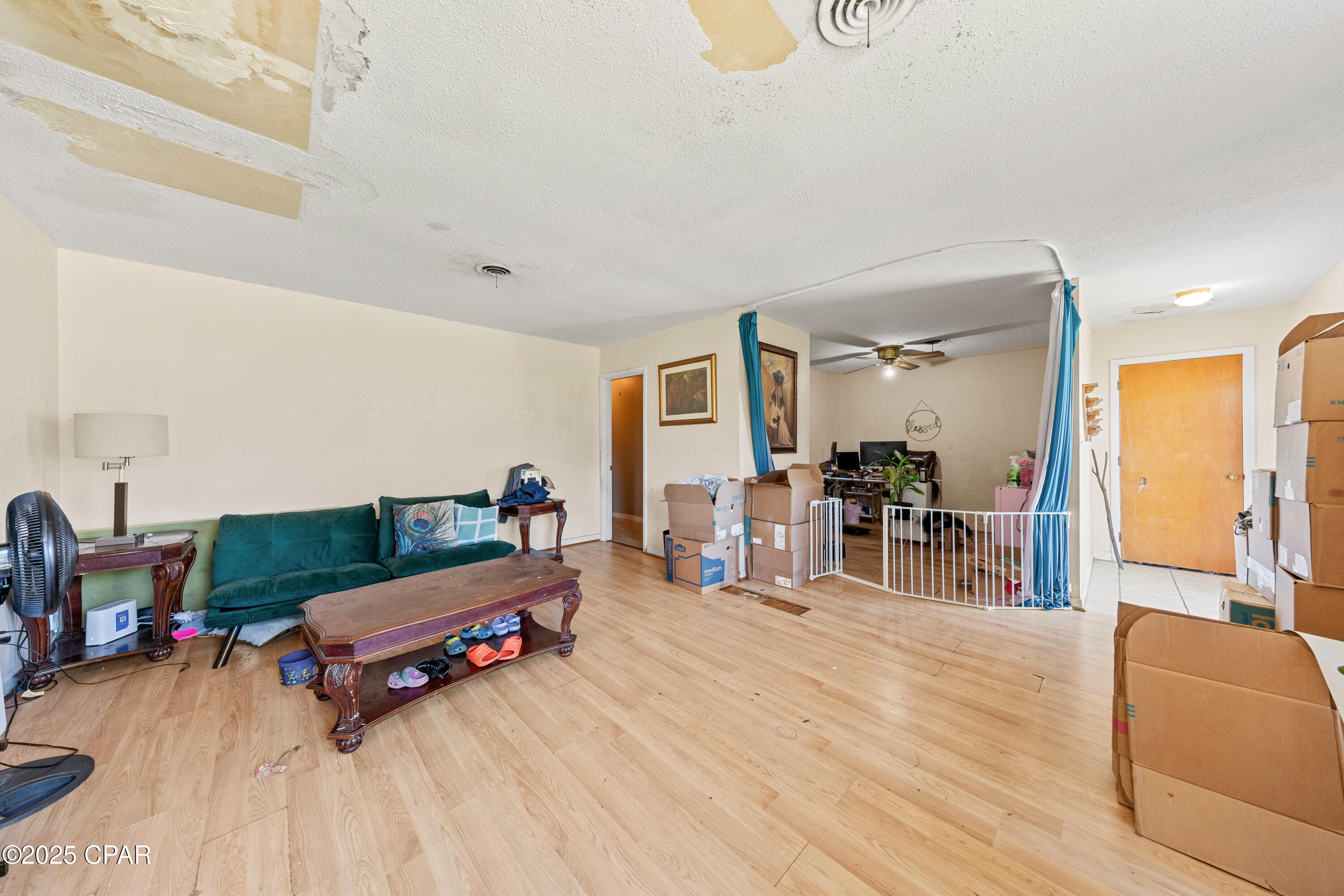 Listing photo id 4 for 6131 Angelina Rd. Road