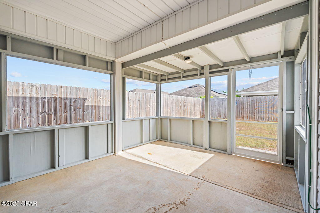 Image 27 For 185 Sea Fox Drive