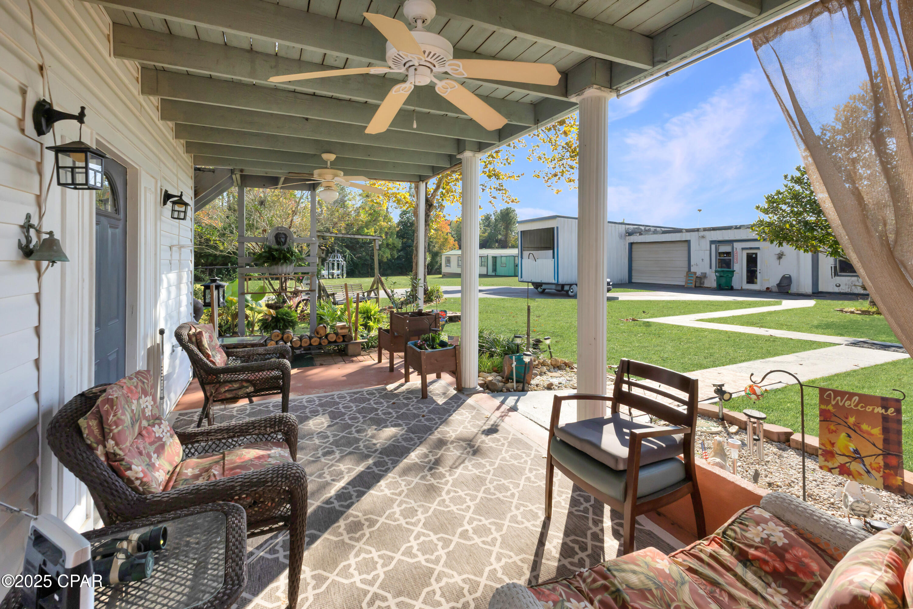 Image 25 For 176 Bourbon Street